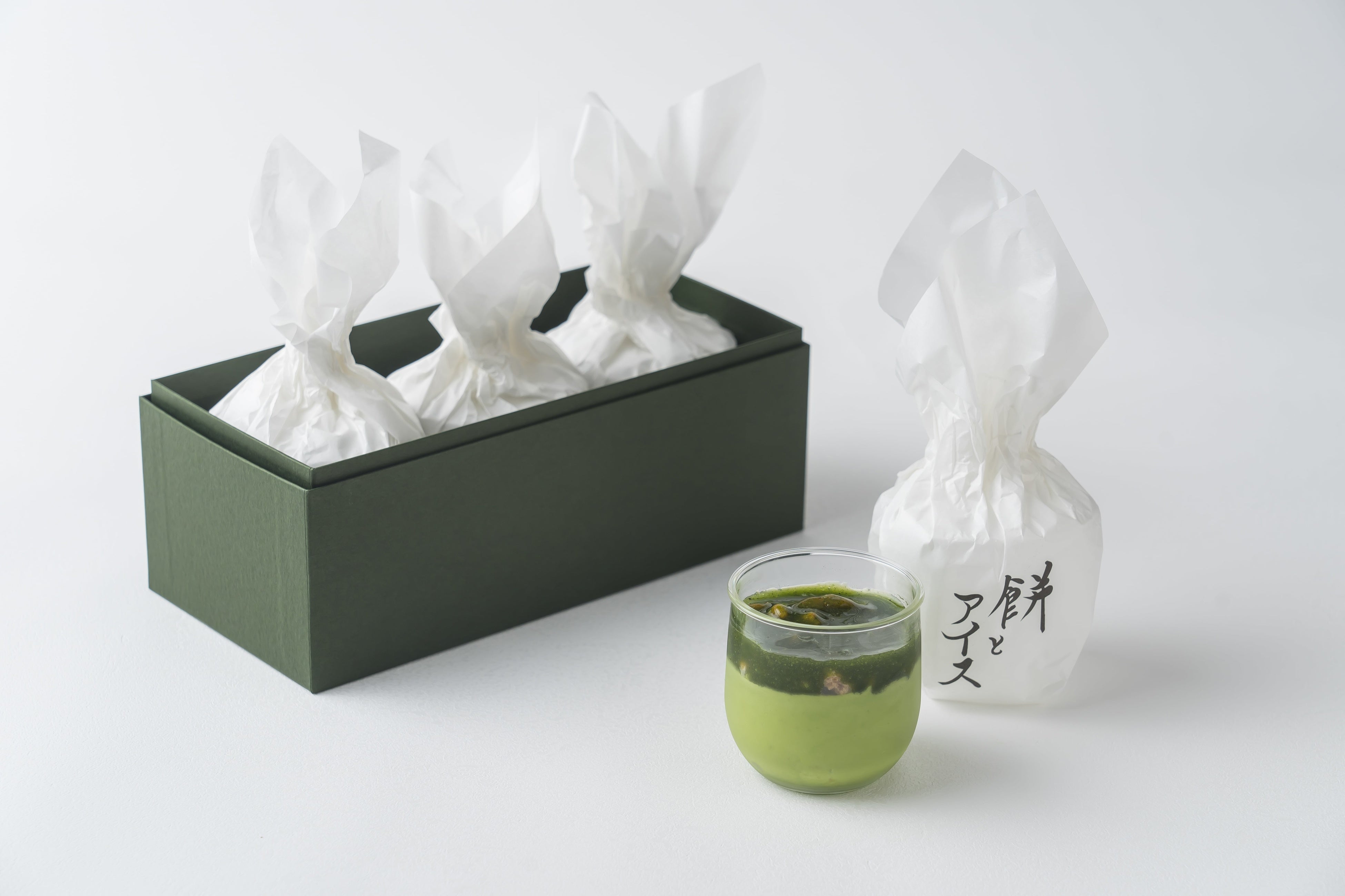 餅とアイス3種 3個入