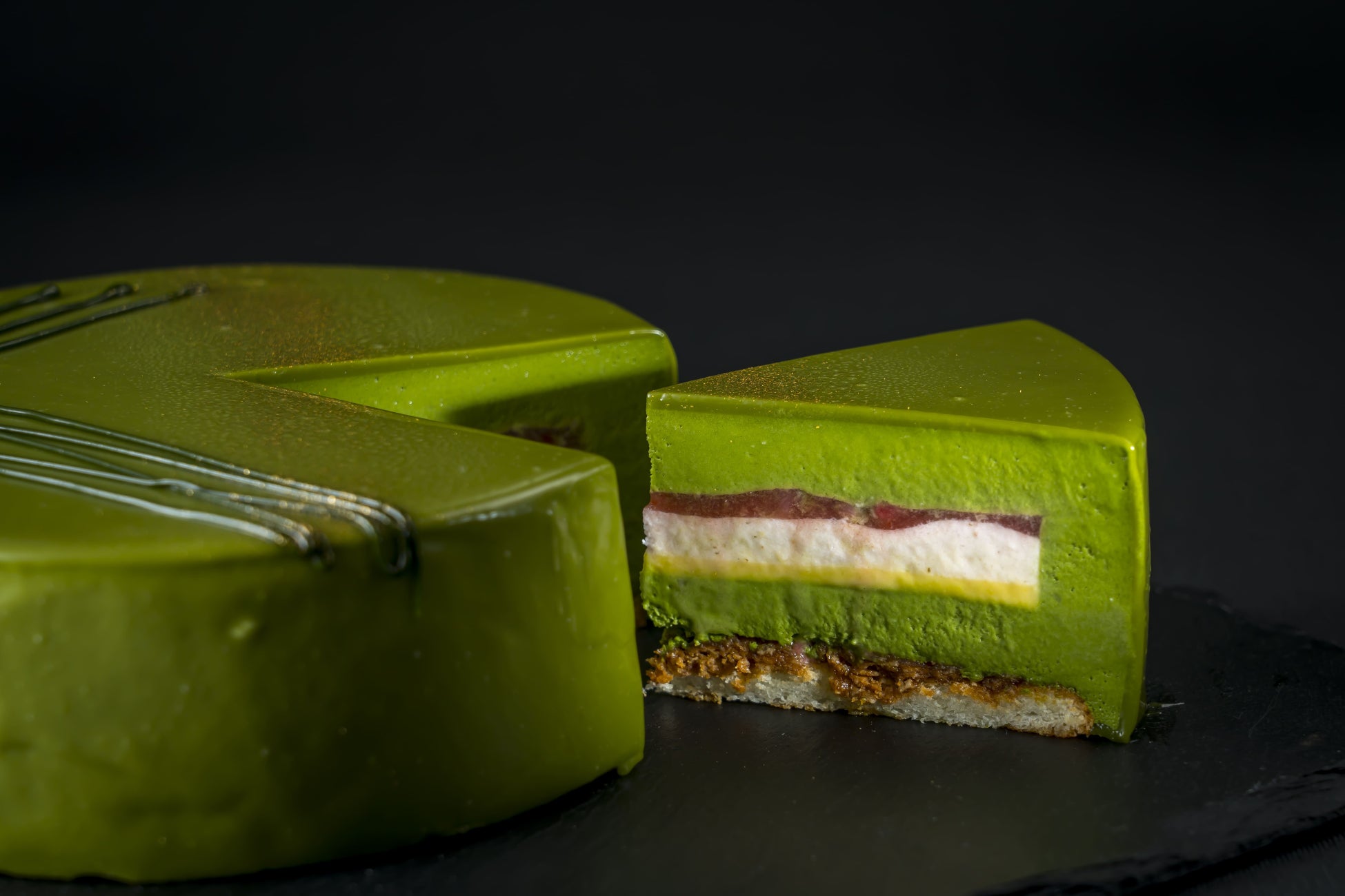 2022 京はやしやの抹茶ノエル 断面