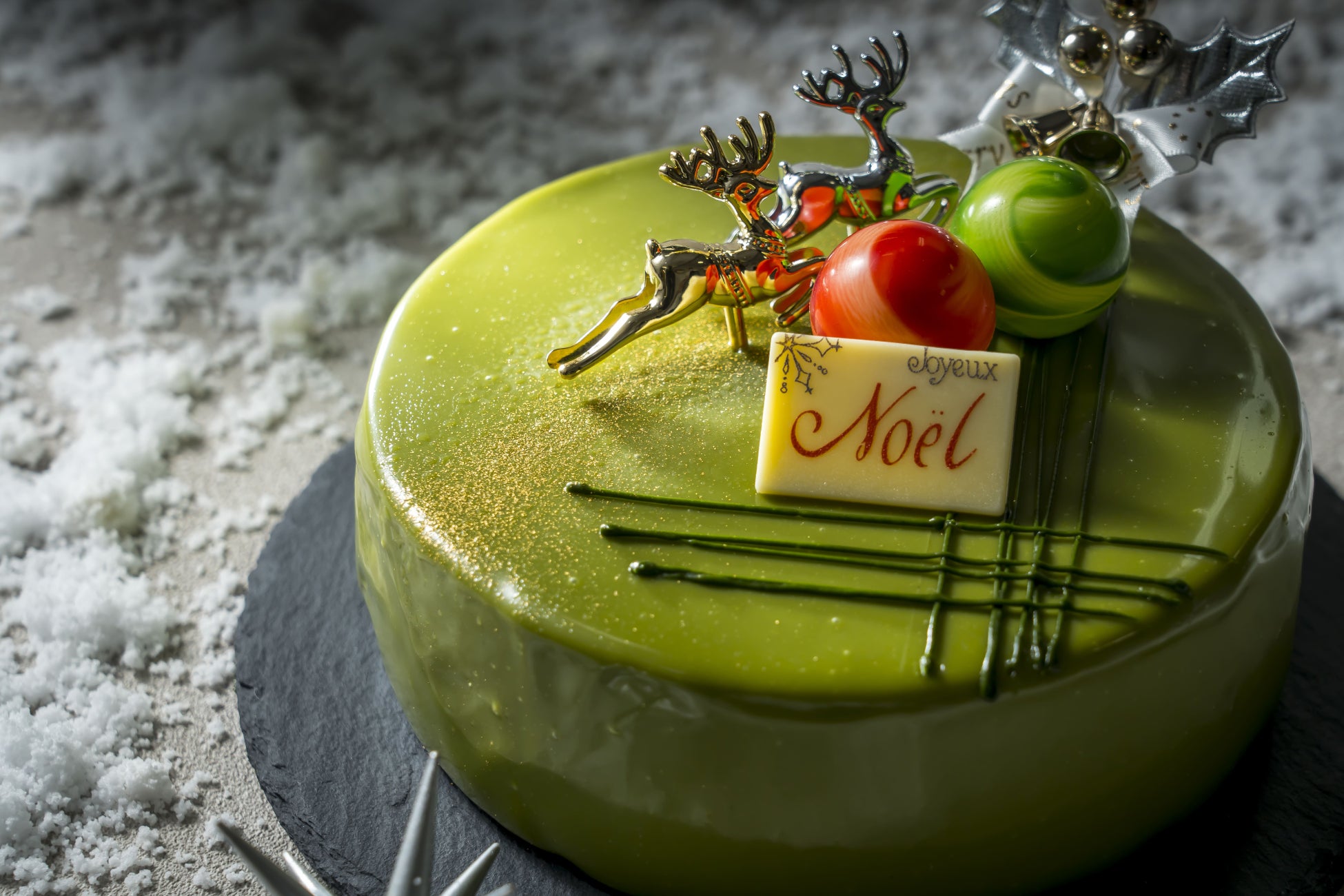 抹茶ノエルは日本全国送料無料でお届け。