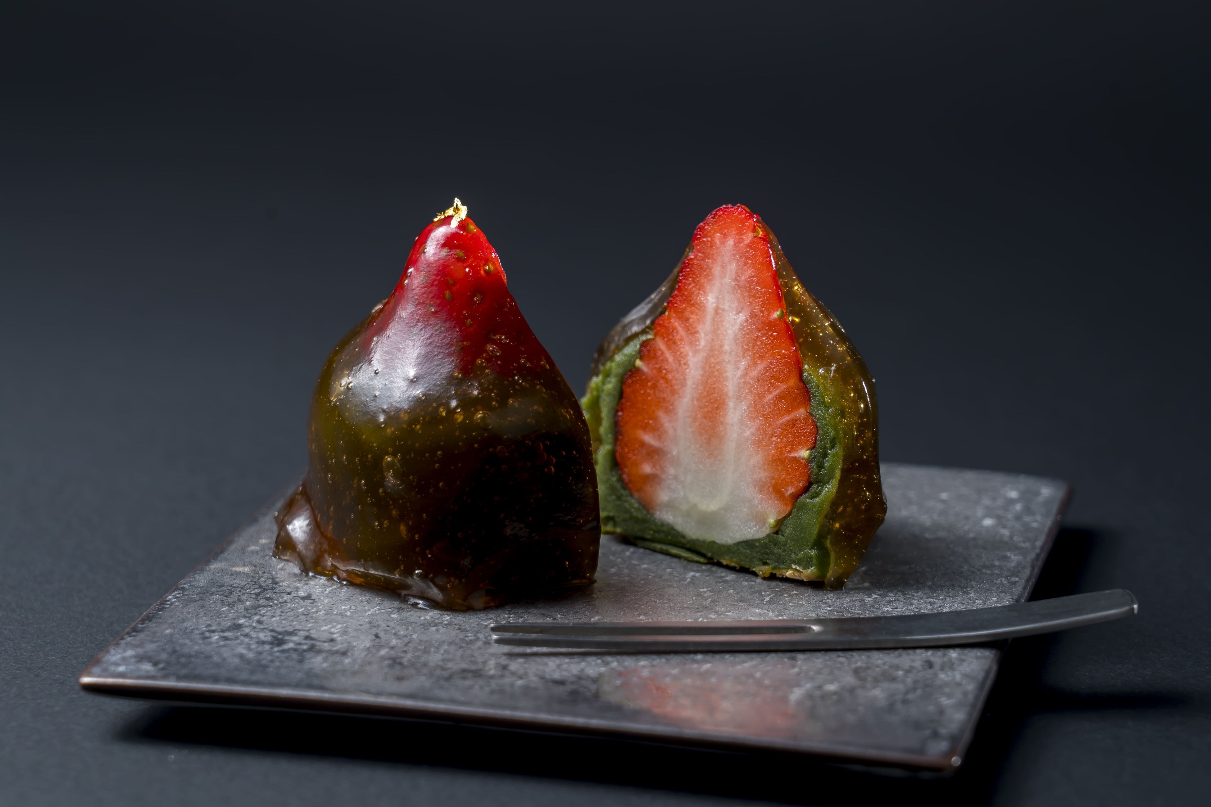 いちご琥珀餅 抹茶