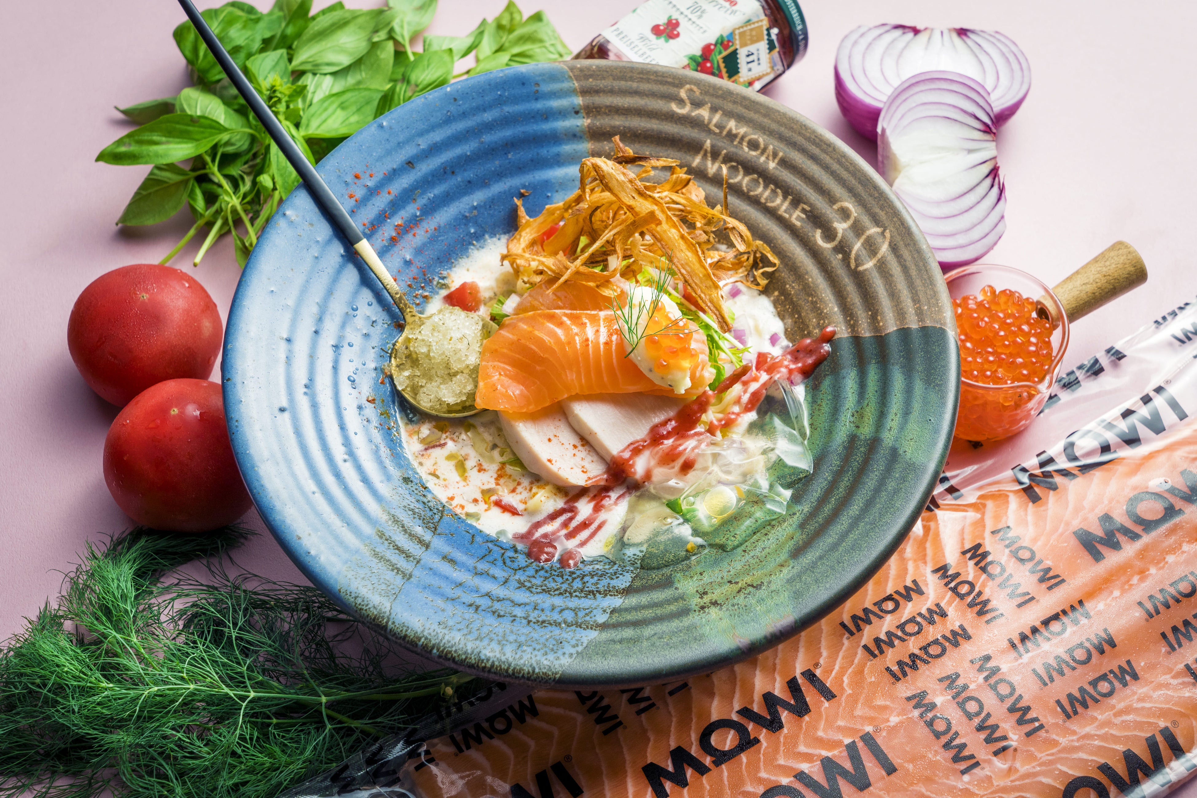 夢のコラボ】東京の人気店『サーモンnoodle3.0』にて、世界No.1