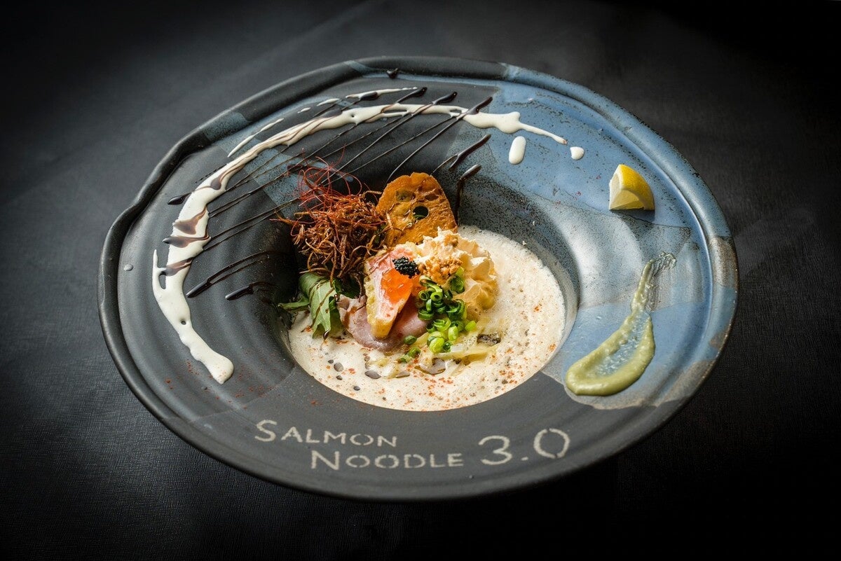 サーモン✖︎うにくnoodle