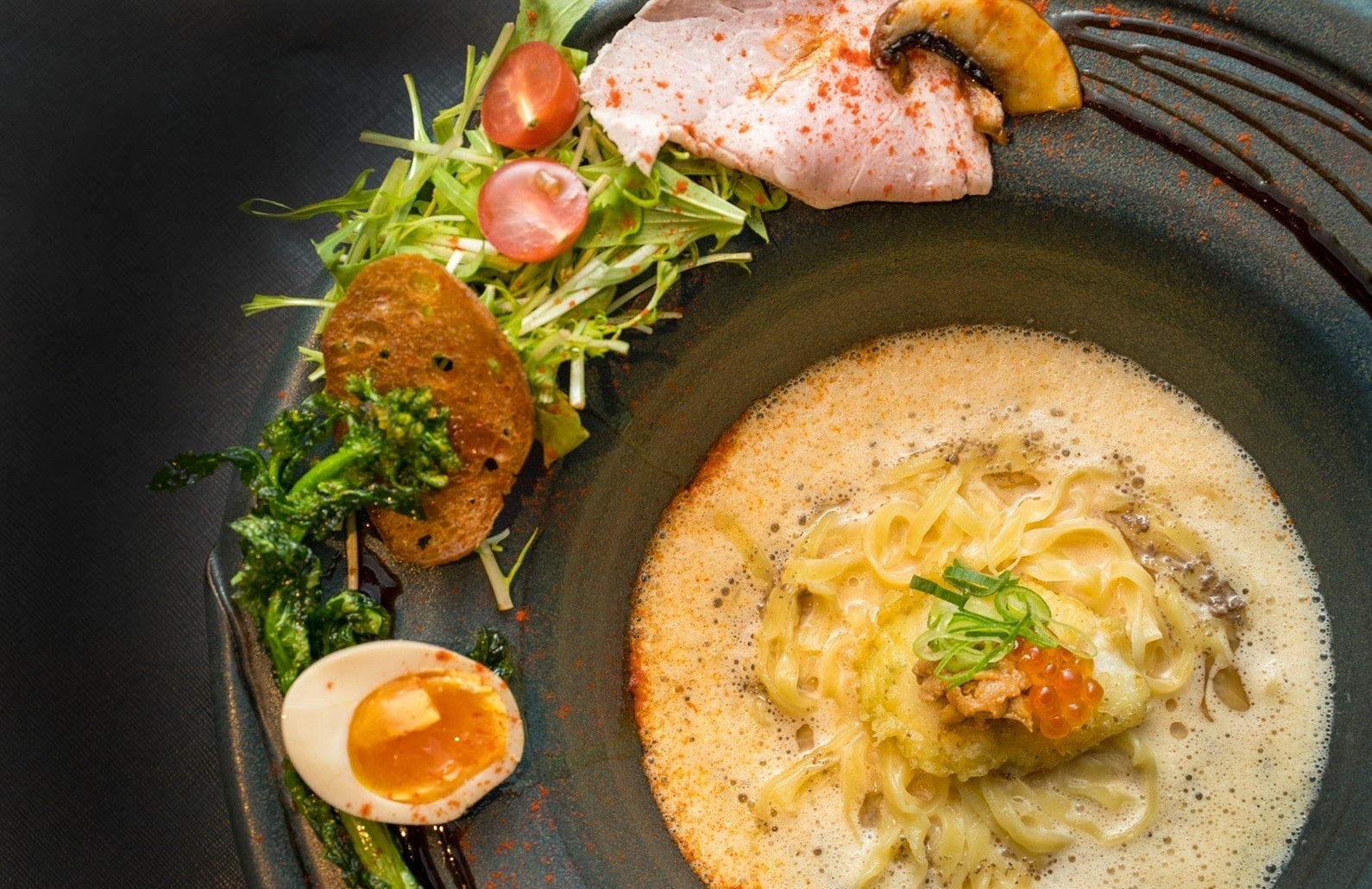 コラボメニュー（プレミアム蟹×雲丹noodle）