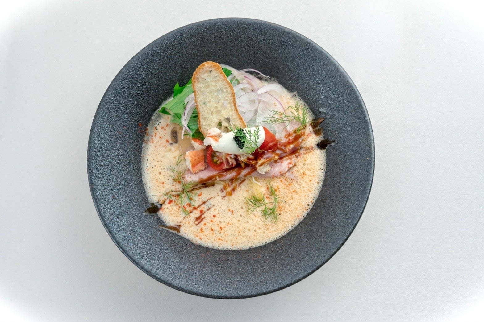 神戸に新規オープン 話題沸騰のフレンチラーメンの新店 トレ海老ア ン Noodle三宮 が6 23遂に登場 ラーメン の常識を覆すインスタ映え間違いなしの新感覚ラーメン 縁petit株式会社のプレスリリース 神戸に新規オープン 話題沸騰のフレンチラーメンの新店 トレ海老ア ン Noodle三宮 が6 23遂に登場 ラーメン の常識を覆すインスタ映え間違いなしの新感覚ラーメン 縁petit株式会社のプレスリリース