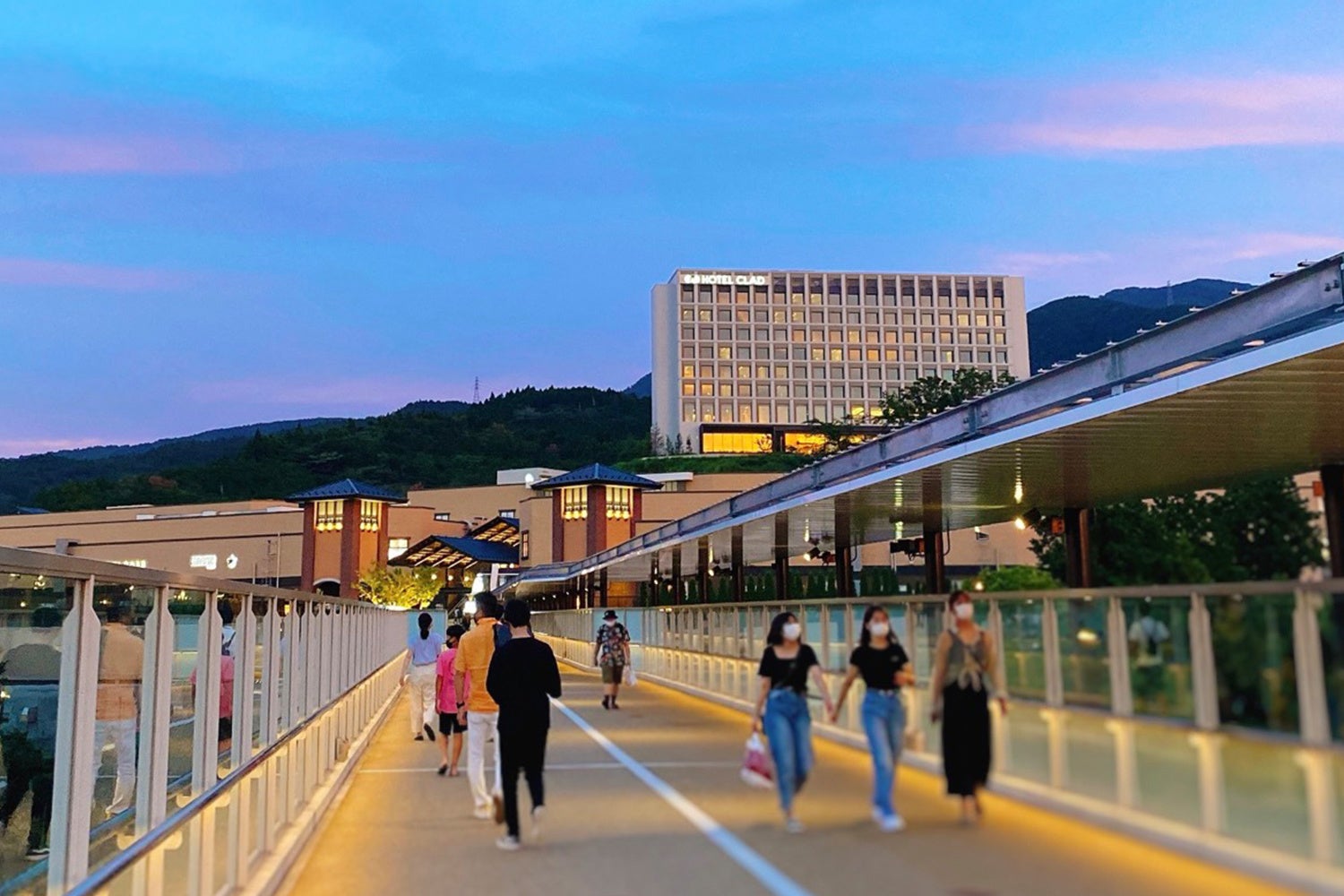 「希望の大橋」夕景
