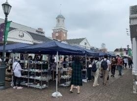 益子焼　秋の小さな陶器市の様子