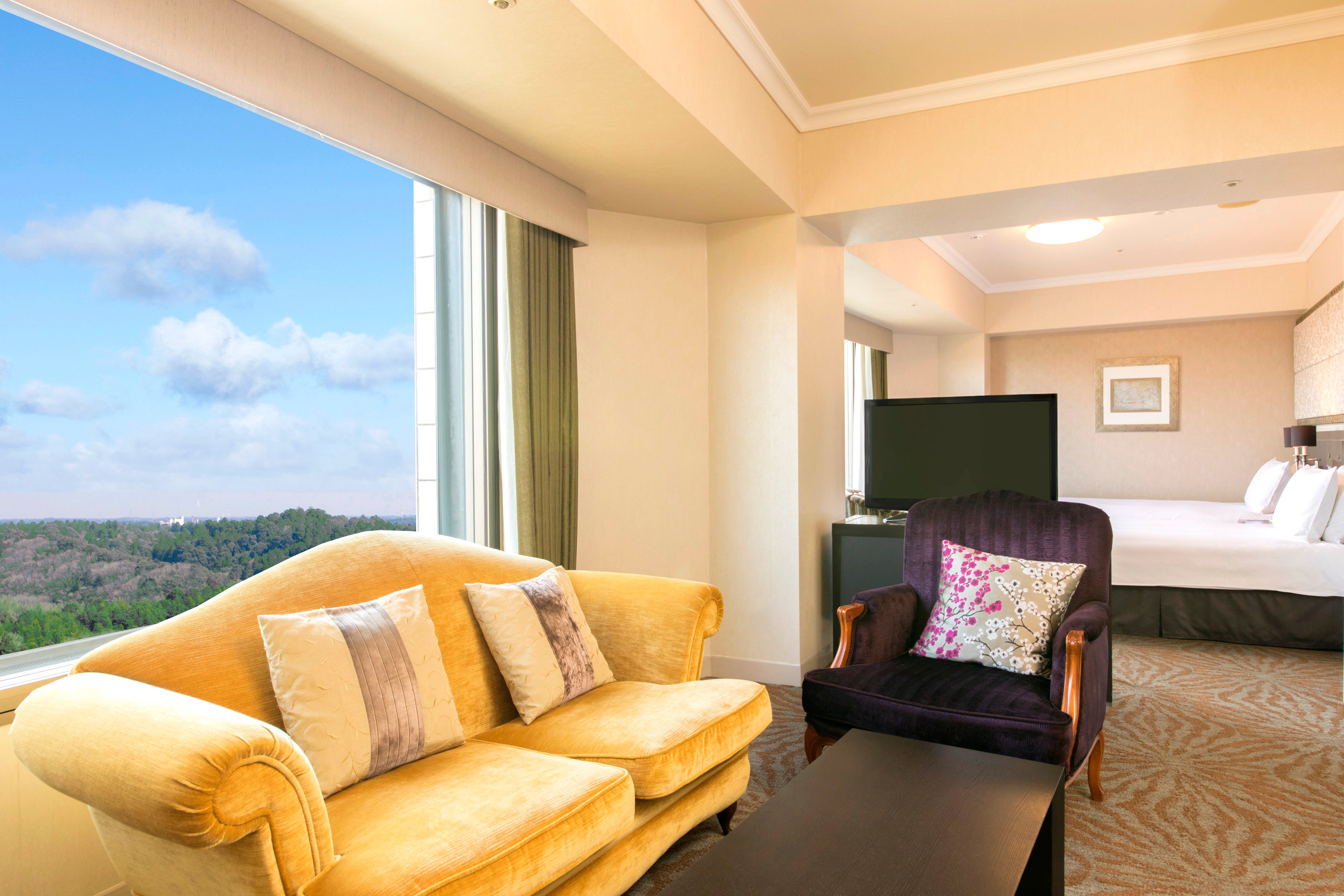 ヒルトン成田 スイートルーム1泊2名様＆ホテルクレジット1万円分