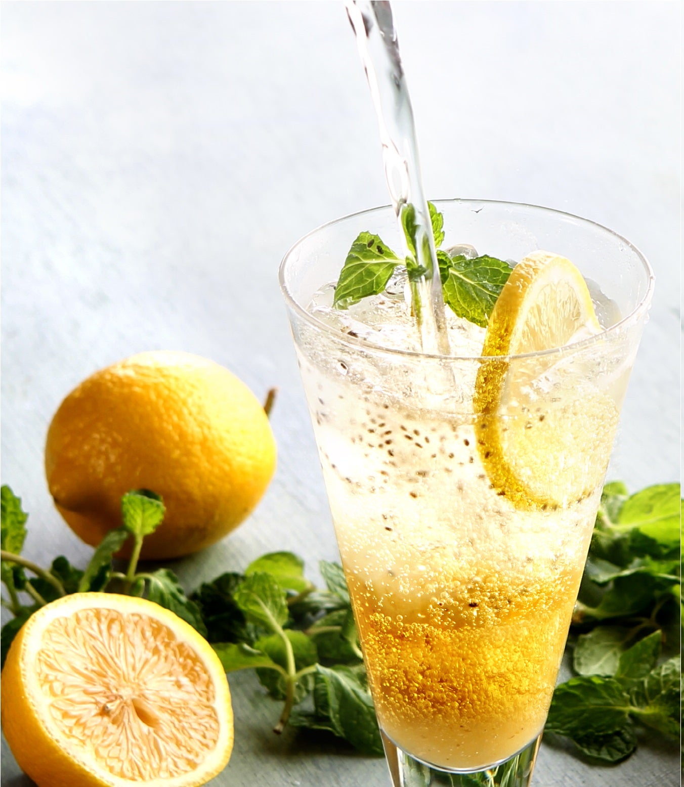 クア・アイナ 「レモンスカッシュチアソーダ」