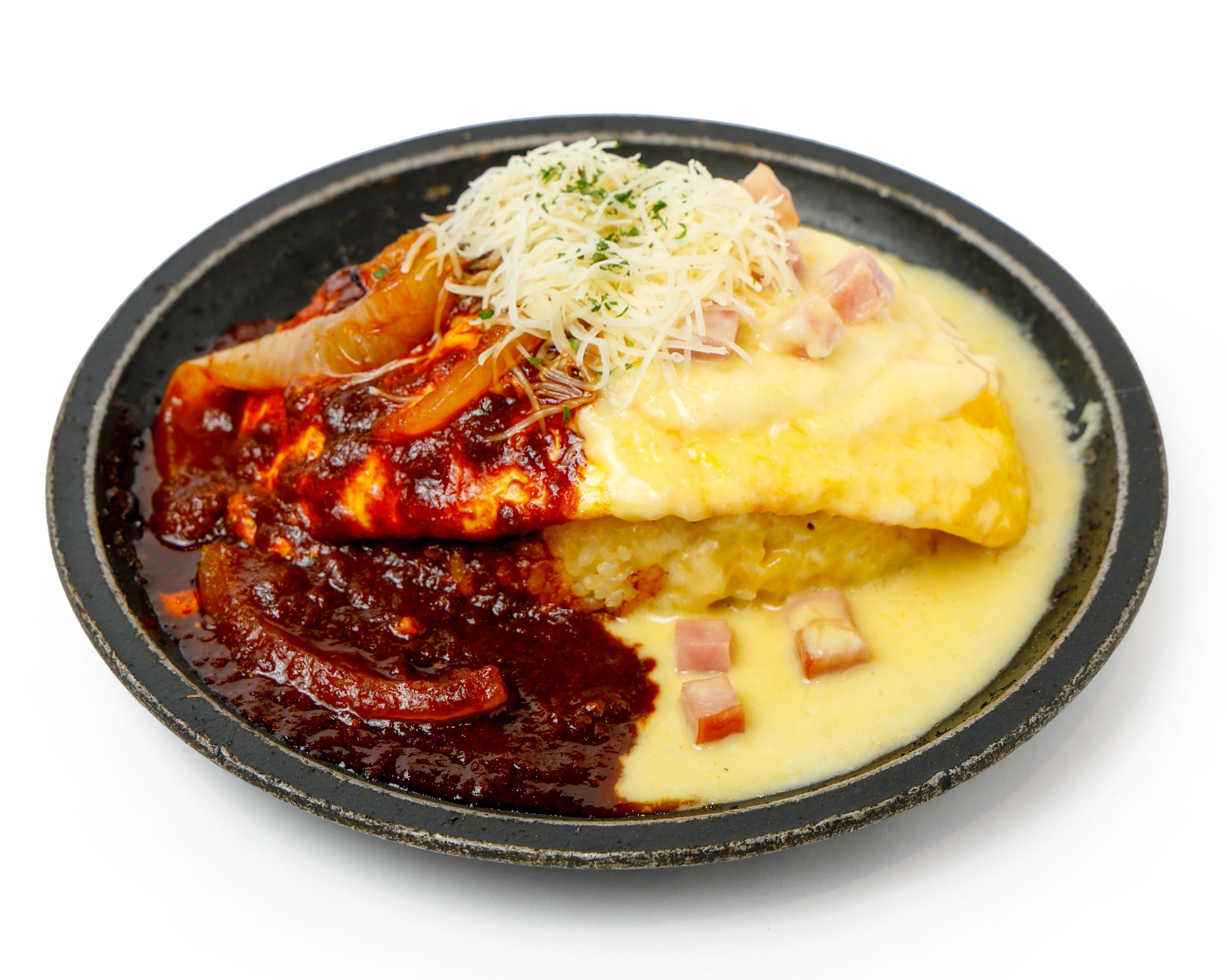 たっぷりチーズの焼きオムドリア　デミソース×クリームソース