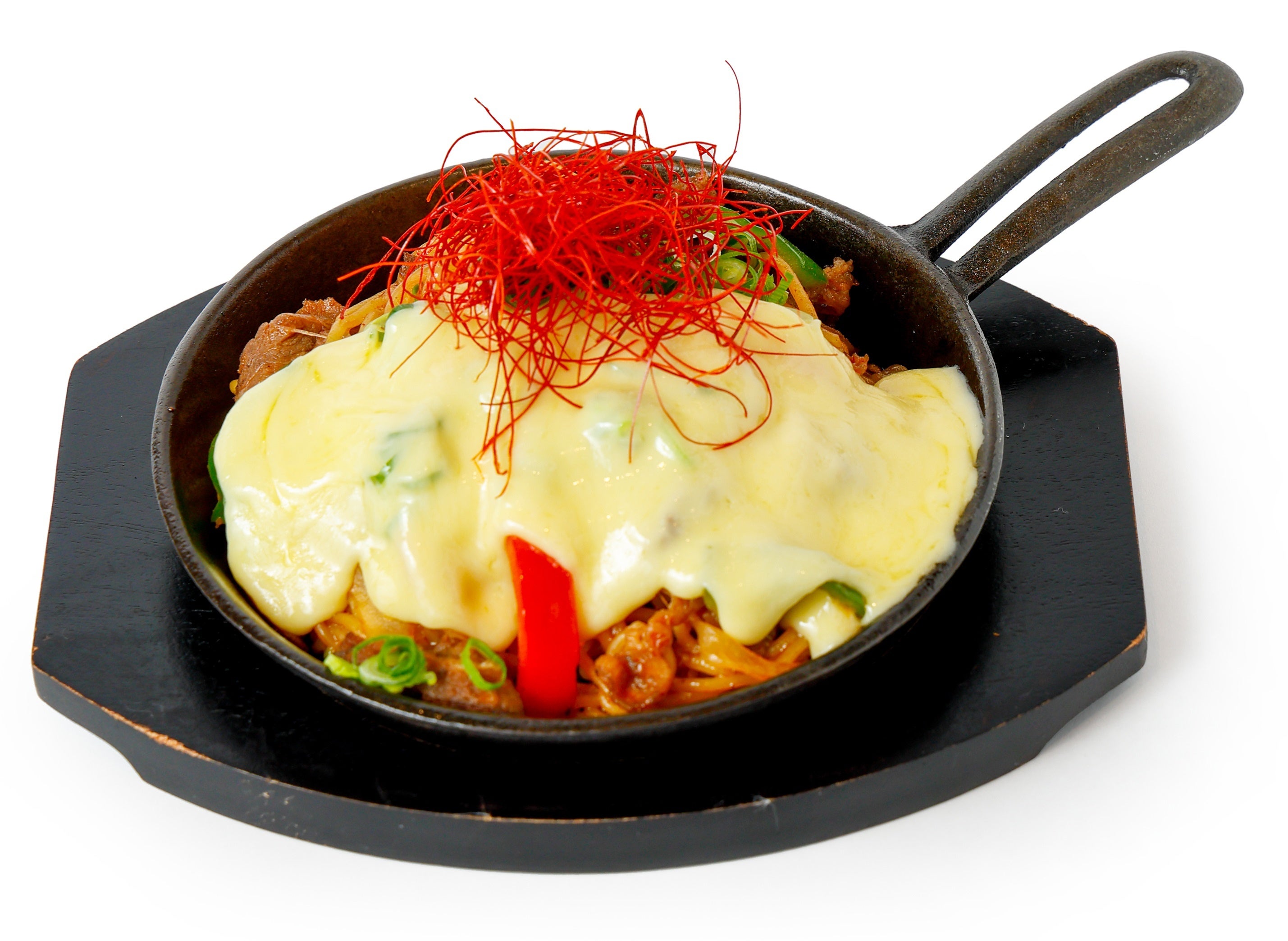 プルコギ“辛”パスタ＆ラクレットチーズ