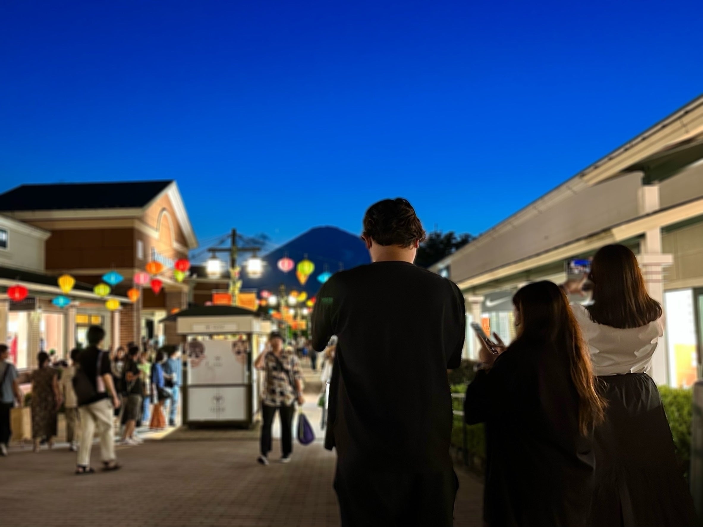 動画公開】御殿場プレミアム・アウトレットの夏祭り「Gotemba Night