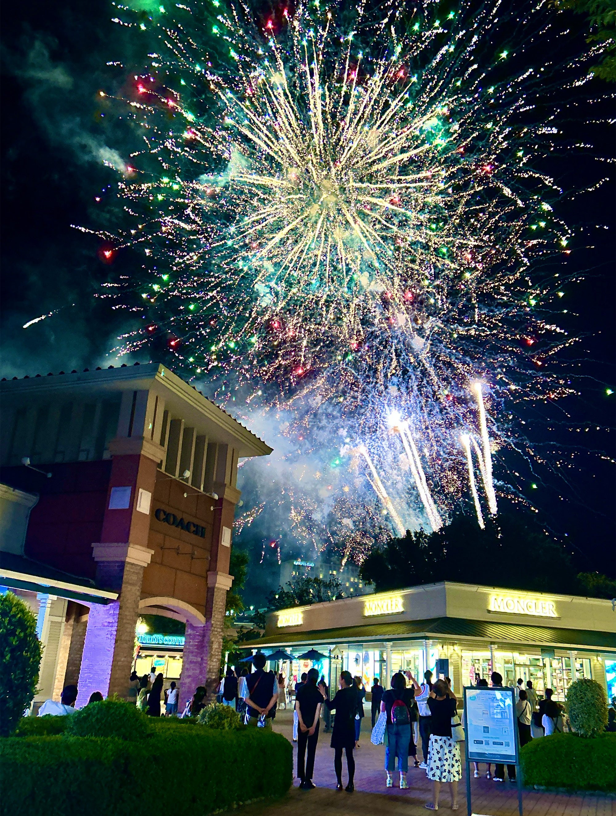 打上花火のクライマックス