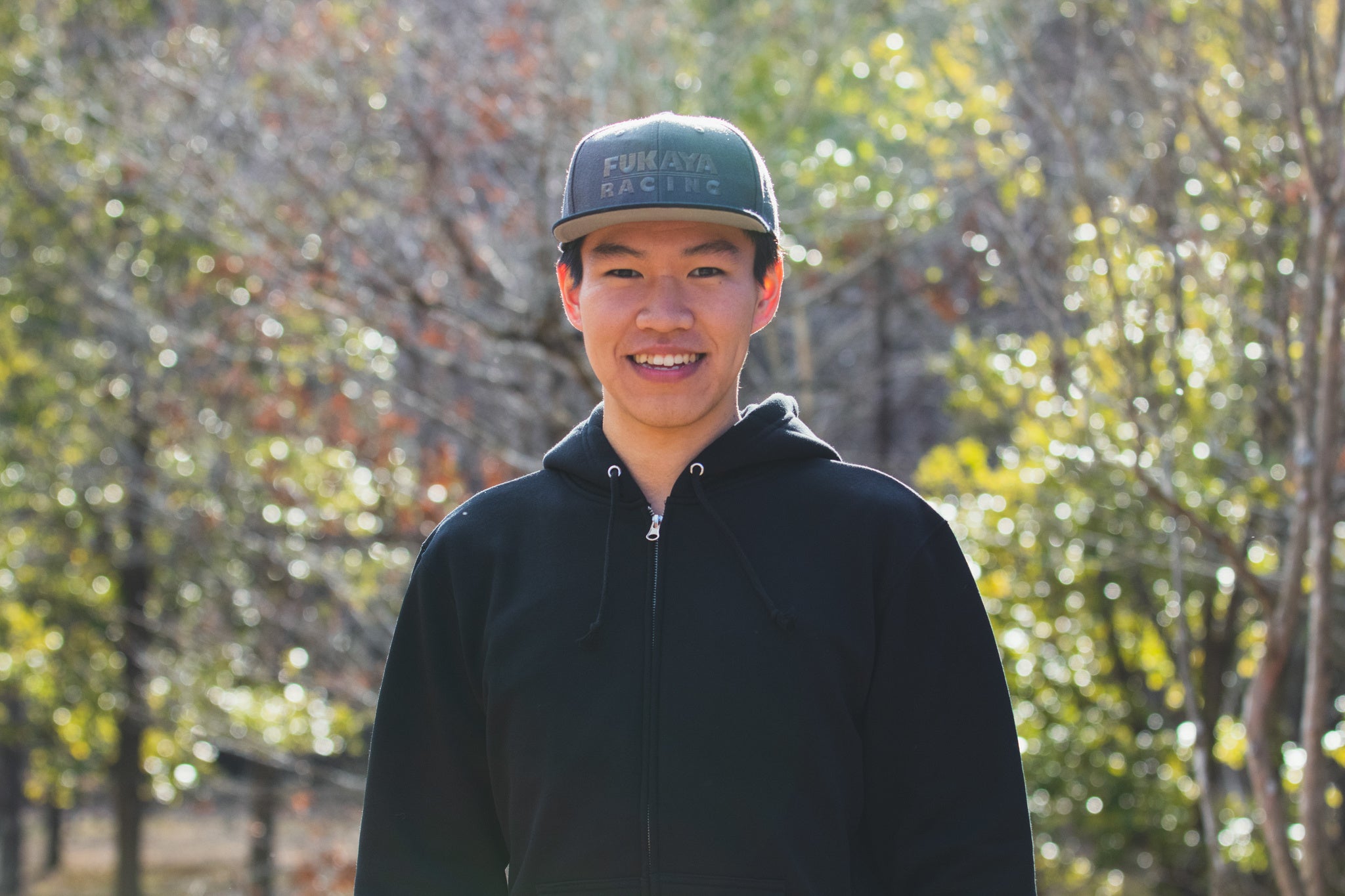 ライダー兼マネージャーの松本佑太