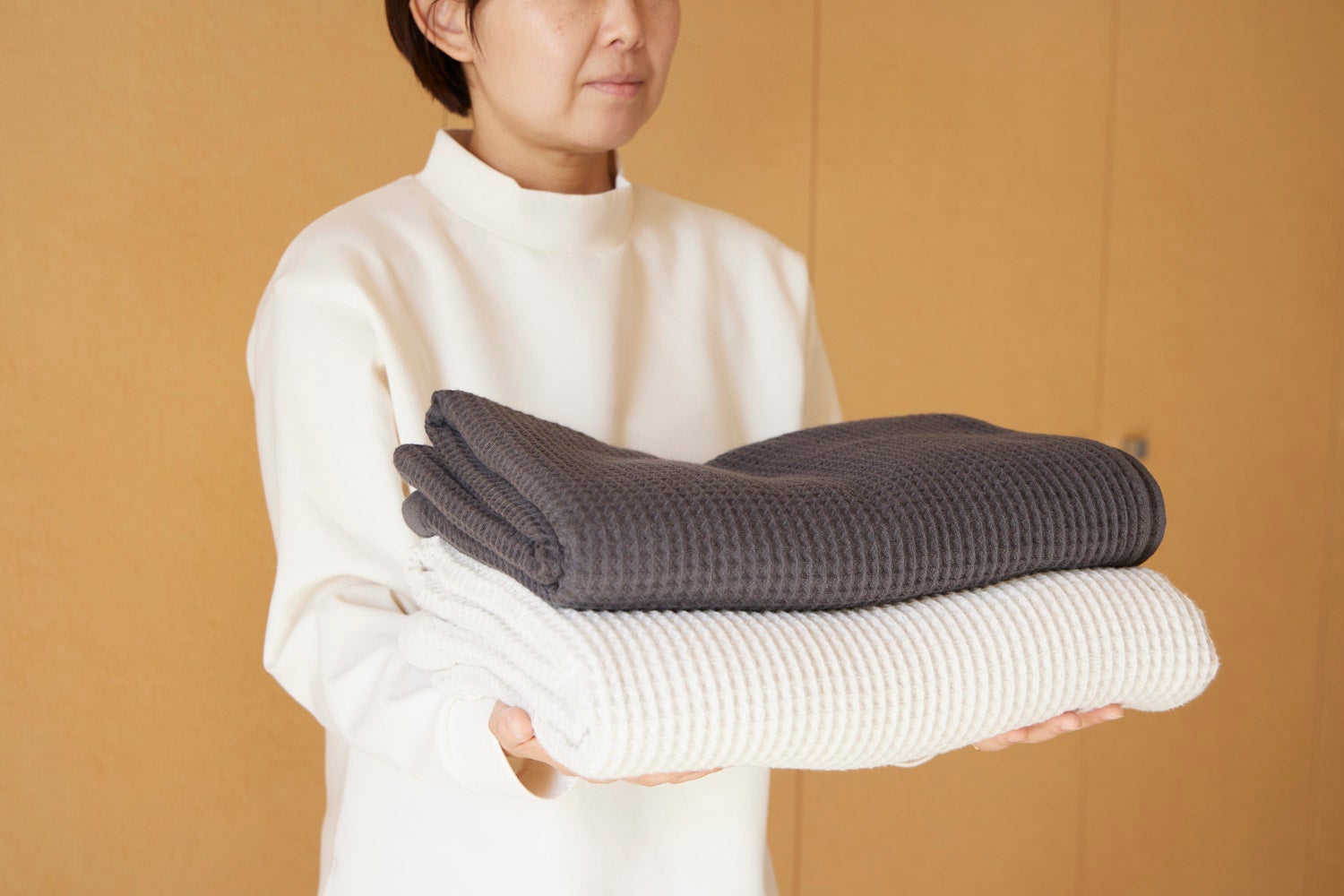 【軽量化】による、この手軽さを体感して みてください。