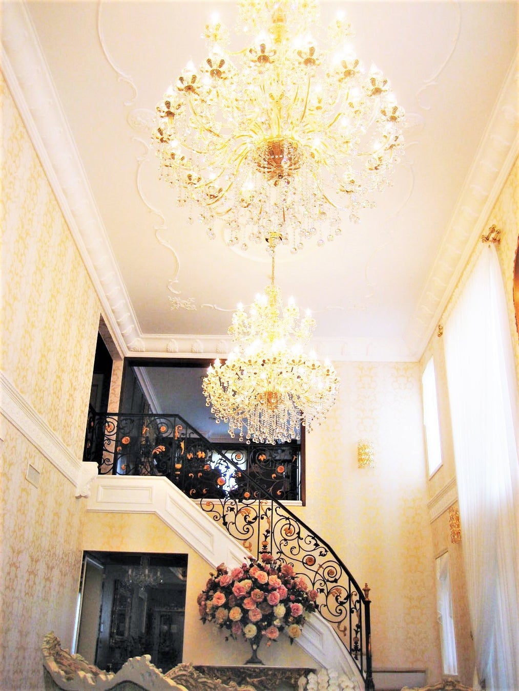 華道家 假屋崎省吾 華道歴40年記念イベント 22年2月25日 金 から3月21日 月 祝 まで 東京 表参道にある自邸を会場に 華道家 假屋崎省吾 邸にいける 表参道自邸 最後の展覧会 を開催 有限会社カリヤザキショウゴのプレスリリース 華道家 假屋崎省吾 華道歴40年記念イベント 22年2月25日 金 から3月21日 月 祝 まで 東京 表参道にある自邸を会場に 華道家 假屋崎省吾 邸にいける 表参道自邸 最後の展覧会 を開催 有限会社カリヤザキショウゴのプレスリリース