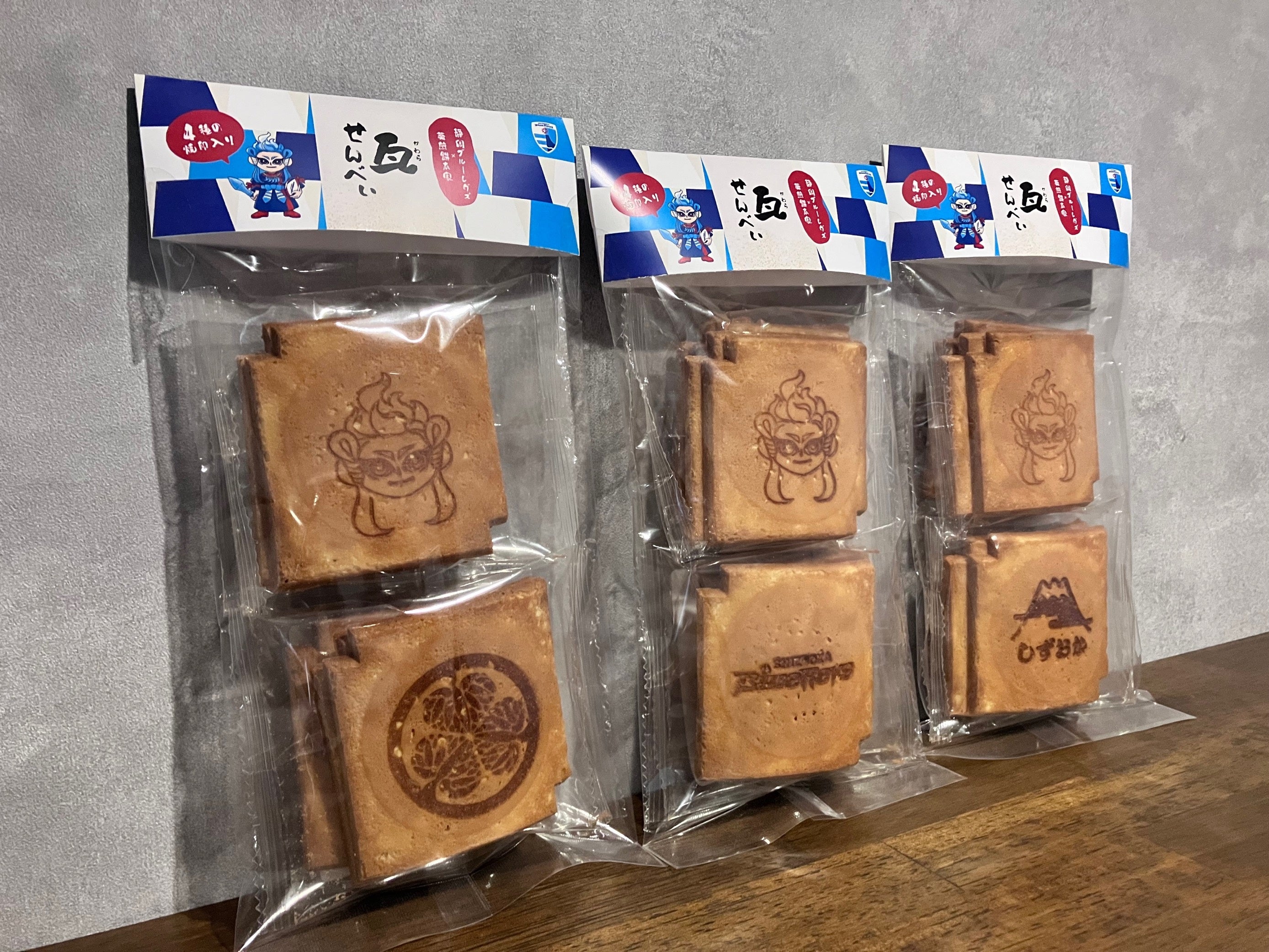 試合観戦や静岡を訪れた際にとてもおすすめなお土産商品となっております。