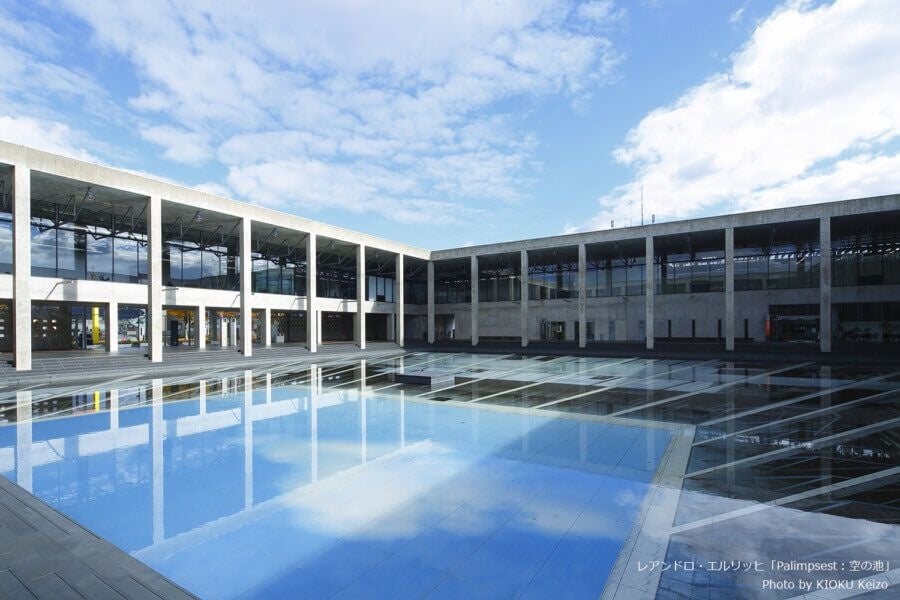 原広司+アトリエ・ファイ建築研究所 「越後妻有里山現代美術館 MonET」Photo Kioku Keizo