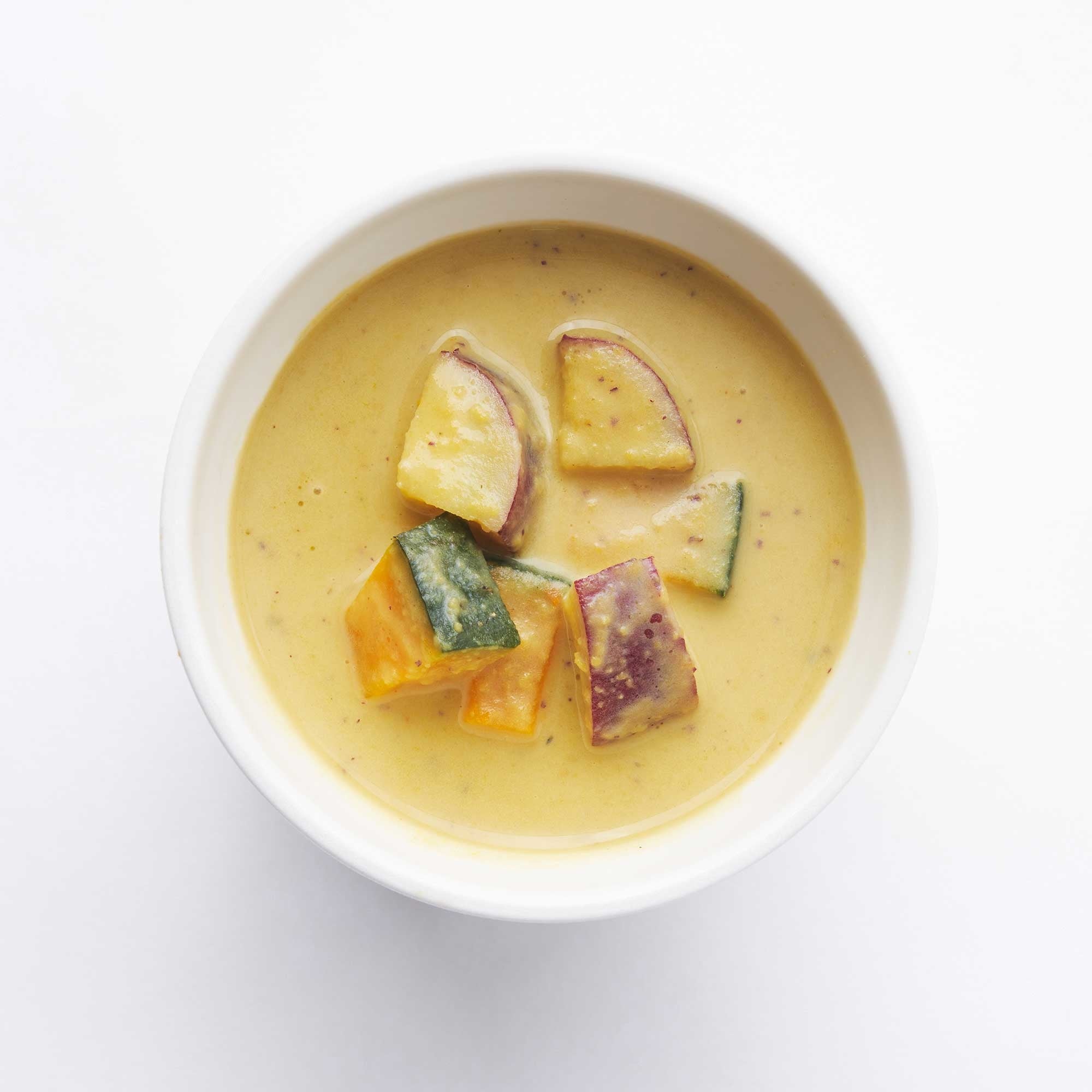 かぼちゃとさつまいもの豆乳スープ