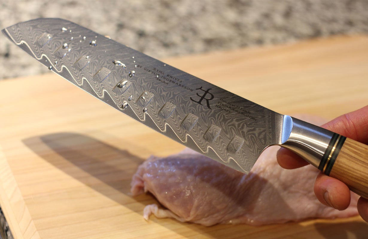シェフの経験が詰まった逸品。スウェーデン発の73層ダマスカスナイフ