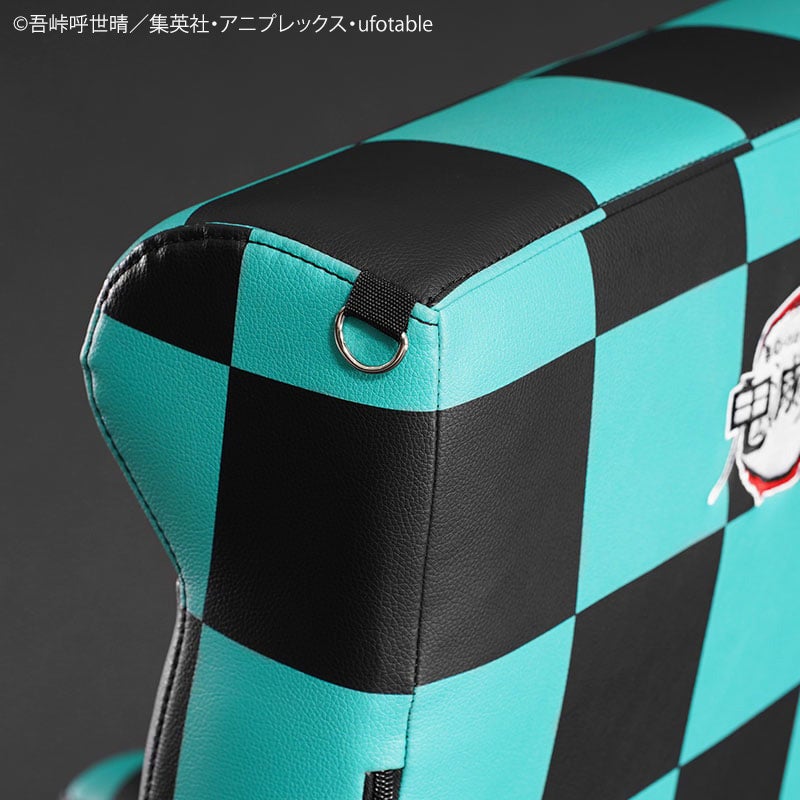 ストラップホール