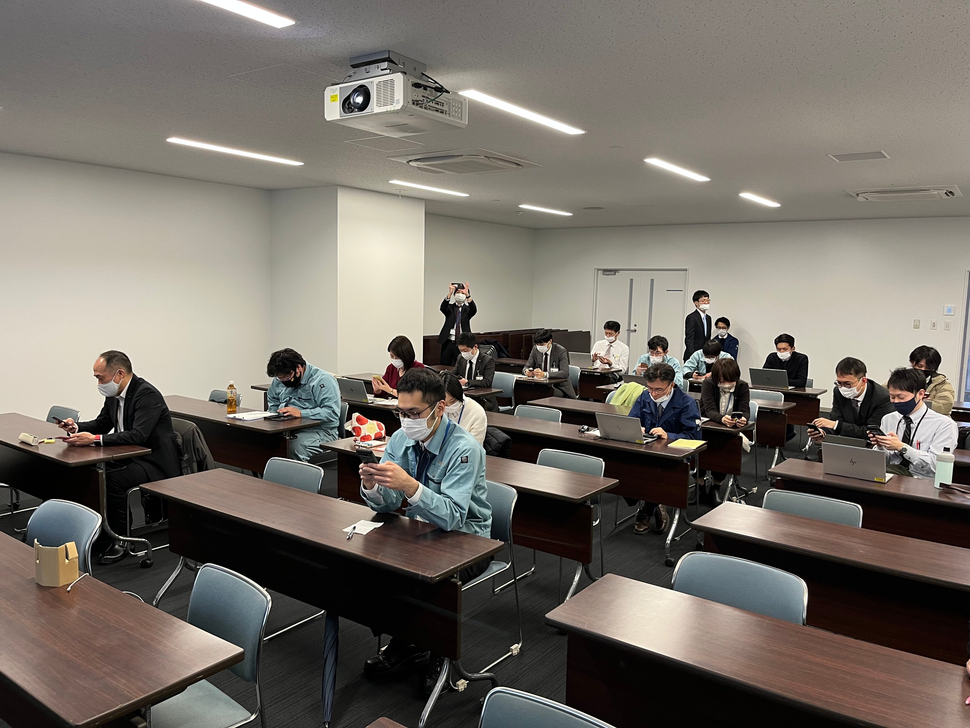 NFTを受け取るためのウォレットを作成する市役所職員様