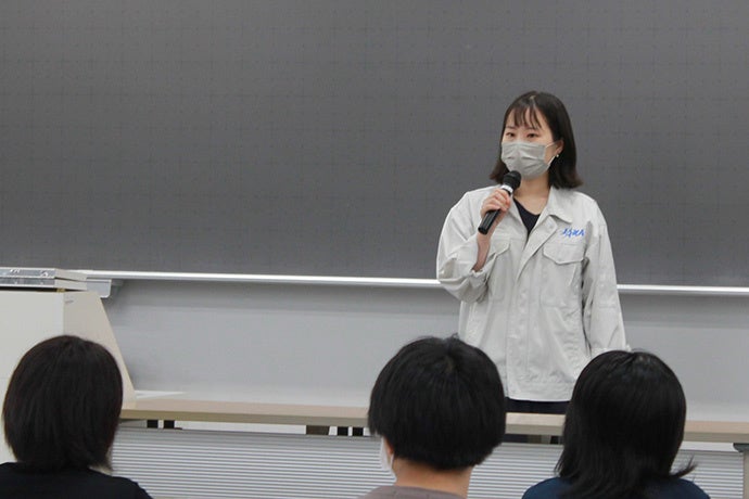 JAXA山地萌果さん