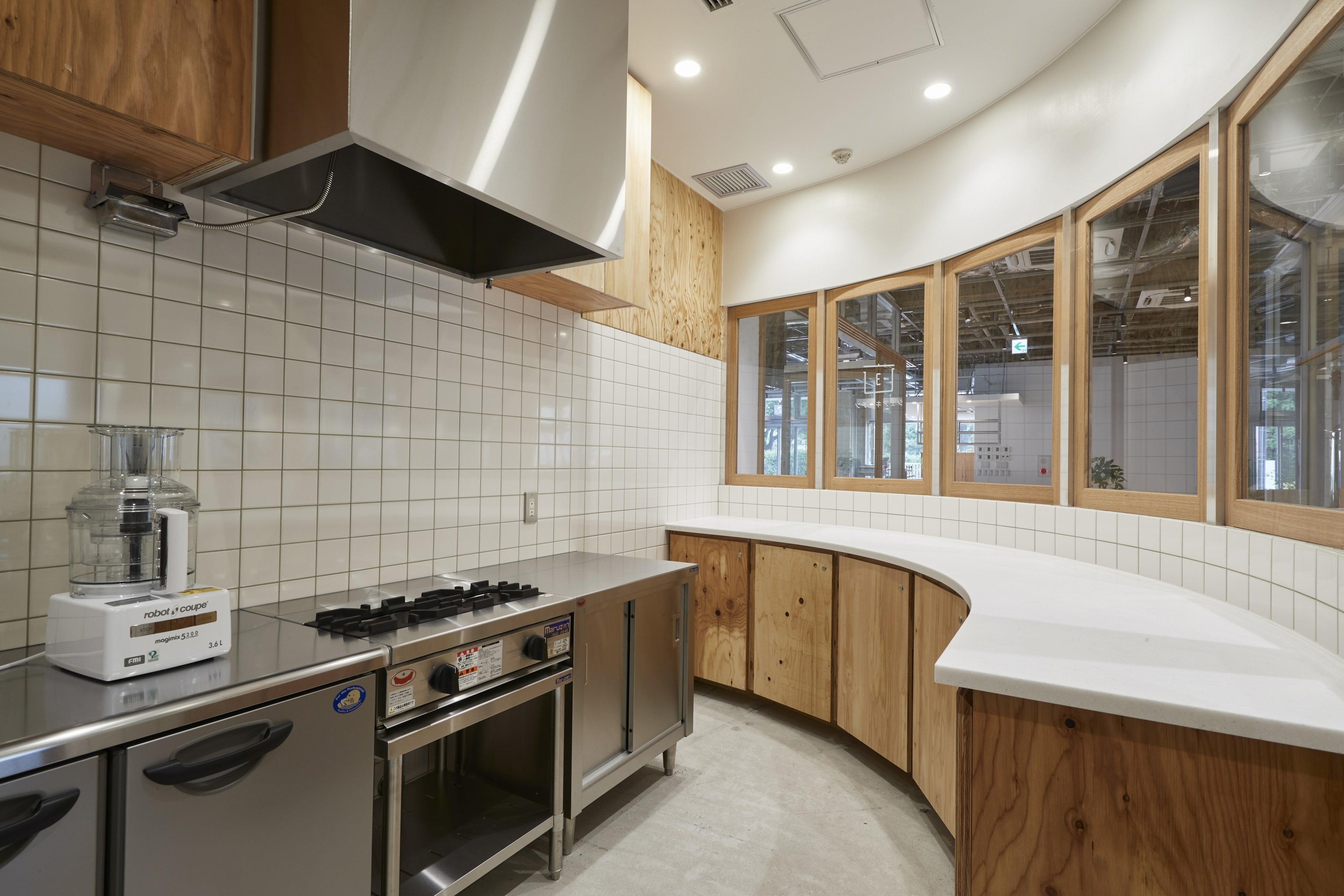 シェアキッチン３