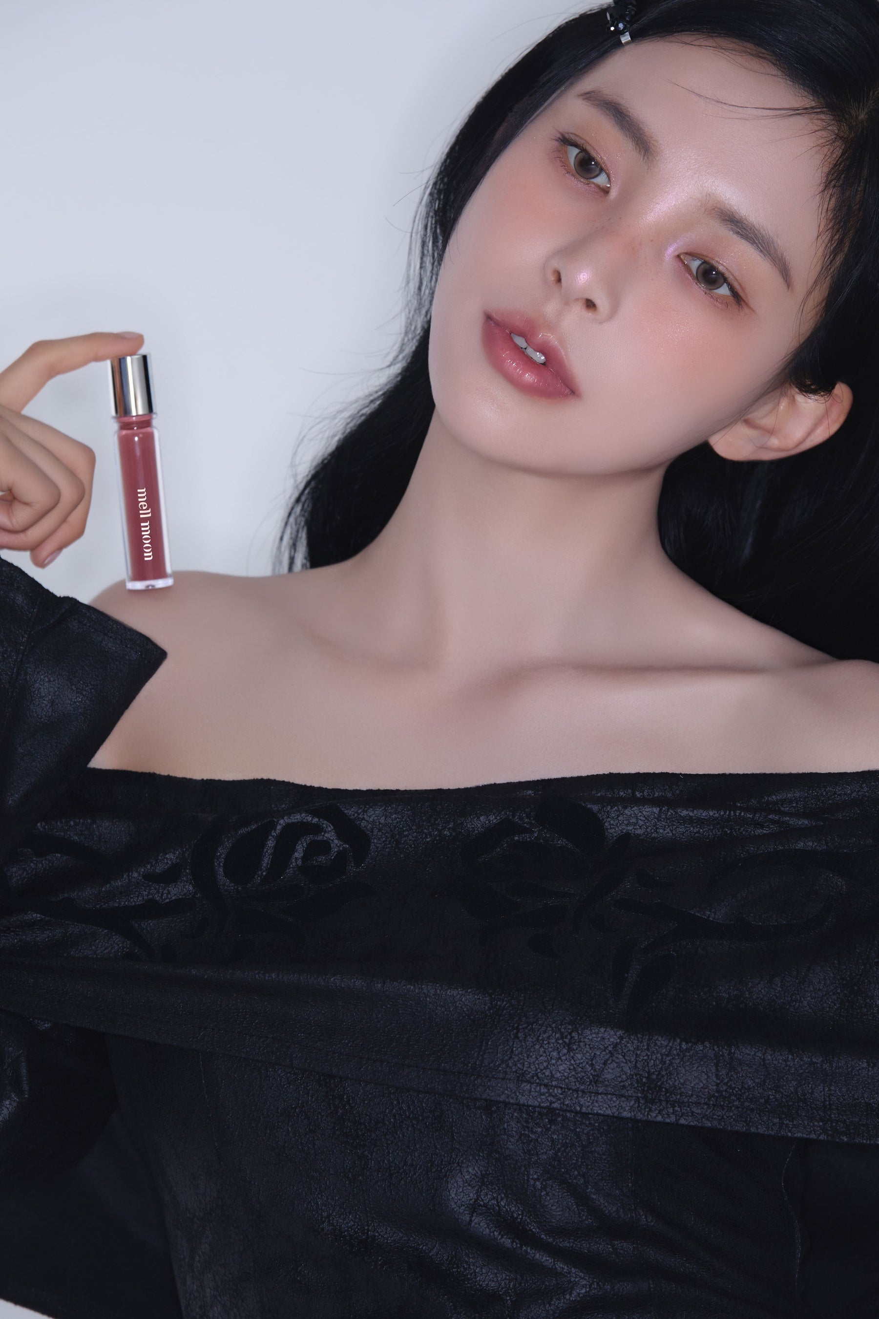 Gleamy Plumping Gloss