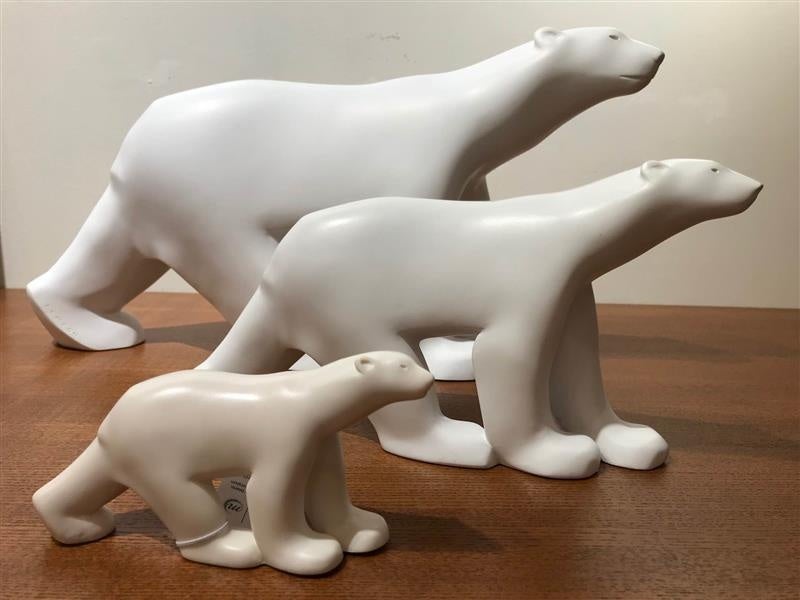 ポンポンシリーズ　（大）155,100円　（中）59,400円　（小）3,630円　（税込み）