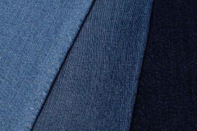 左からライトブルー、インディゴブルー、ワンウォッシュ