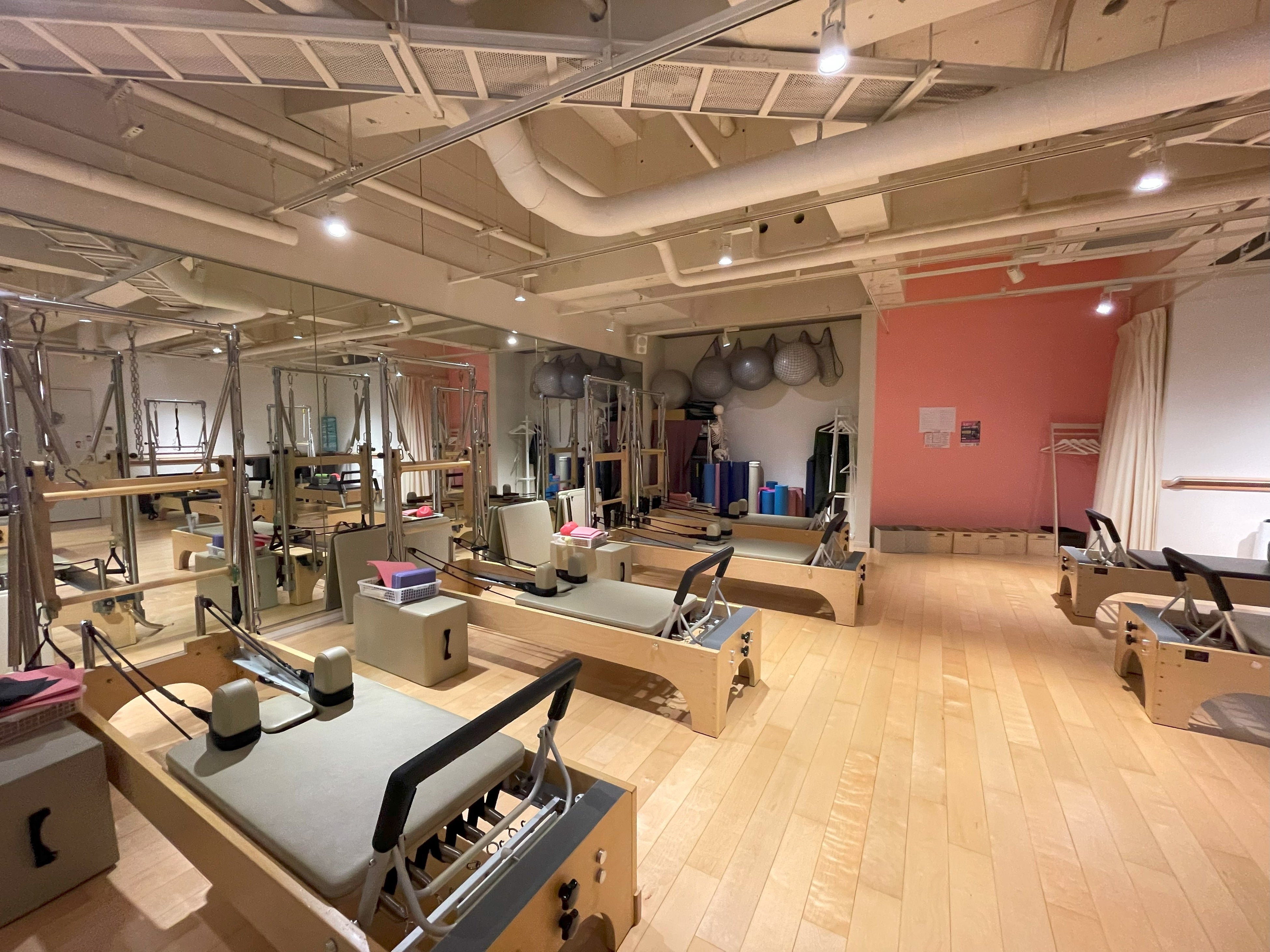 本格的なマシンピラティスを使って身体を整える