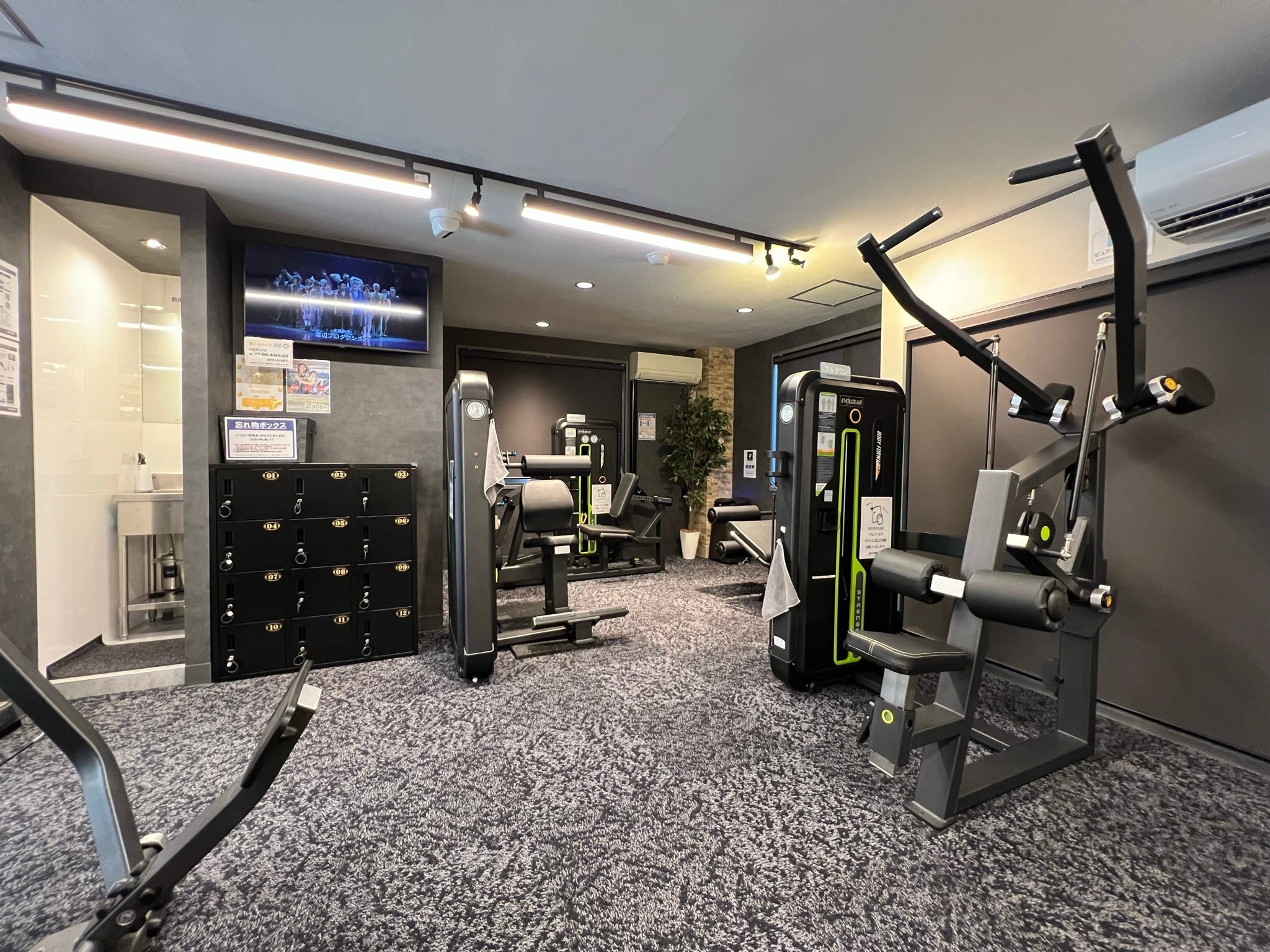 改装後（明るい雰囲気へ変更）