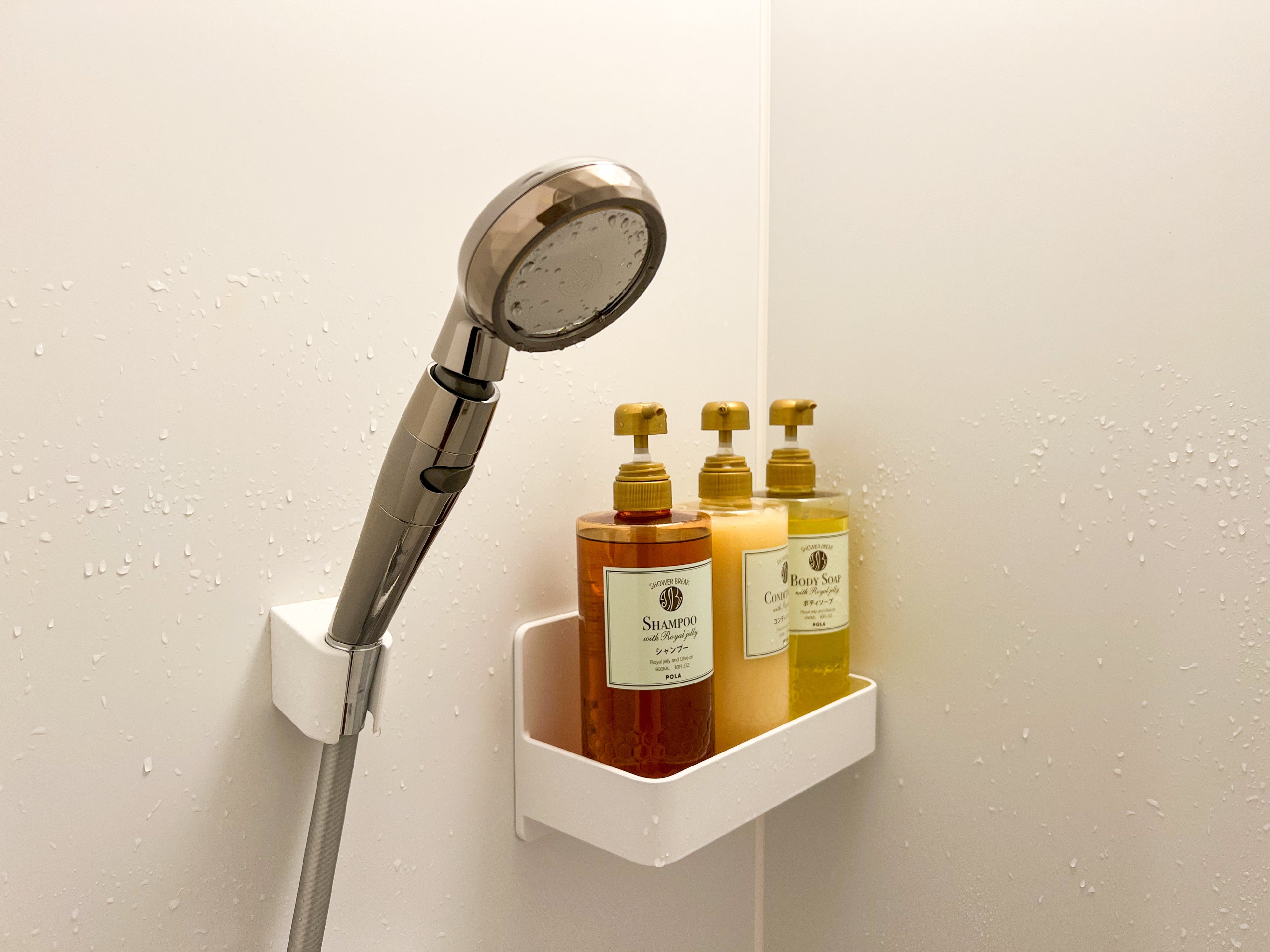 シャワールーム全室に「ナノバブル」発生ヘッドを完備