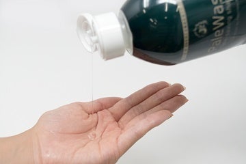 ＜透明でテクスチャーはサラサラ＞