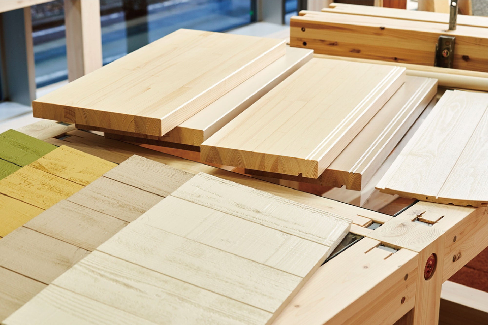 当社で生産しているオリジナル建材のサンプル