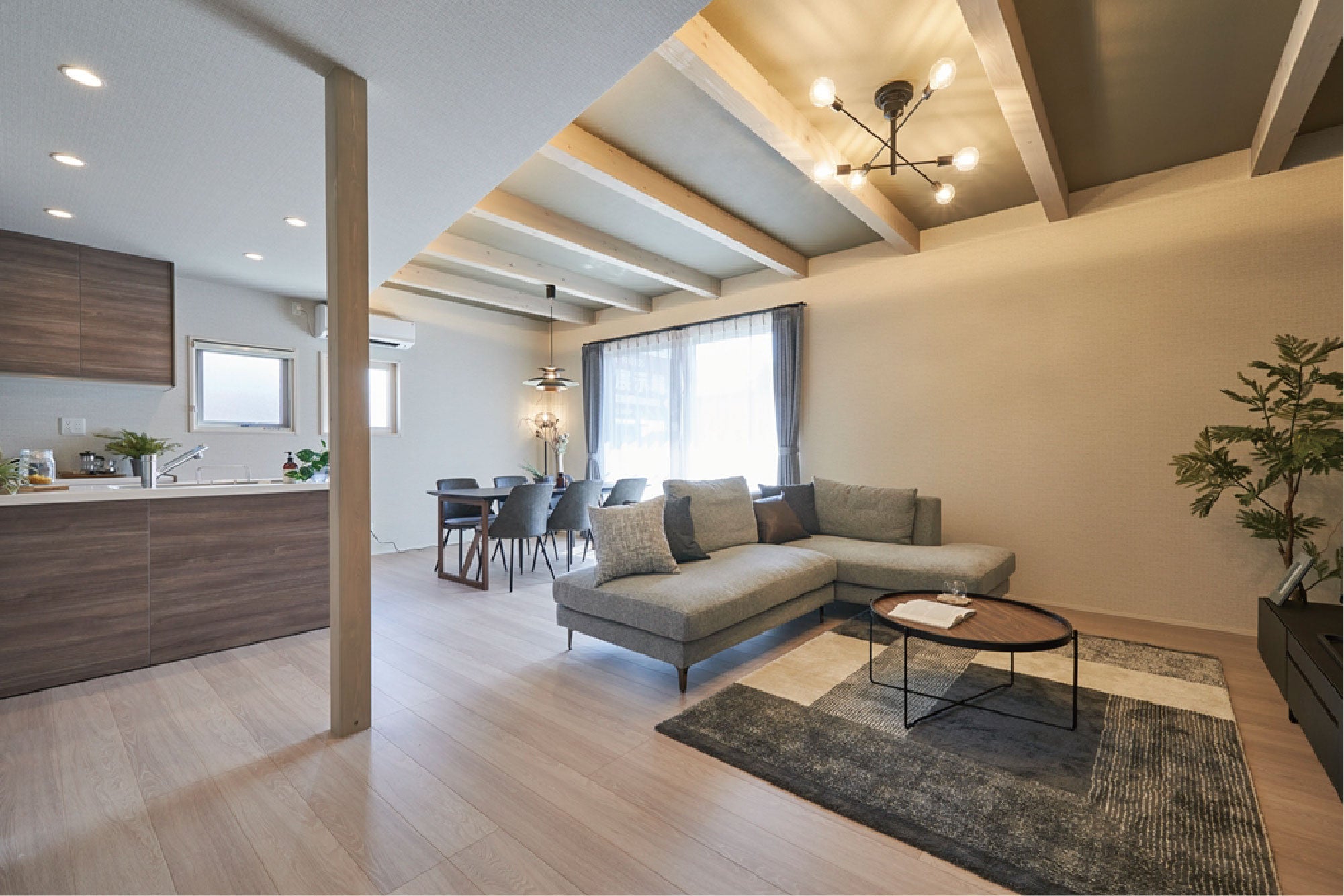 モデルB LDK／style：P