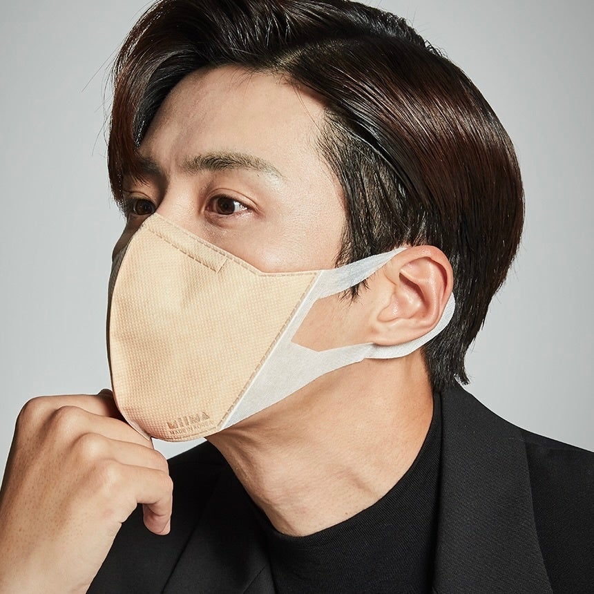 ベージュ 着用イメージ