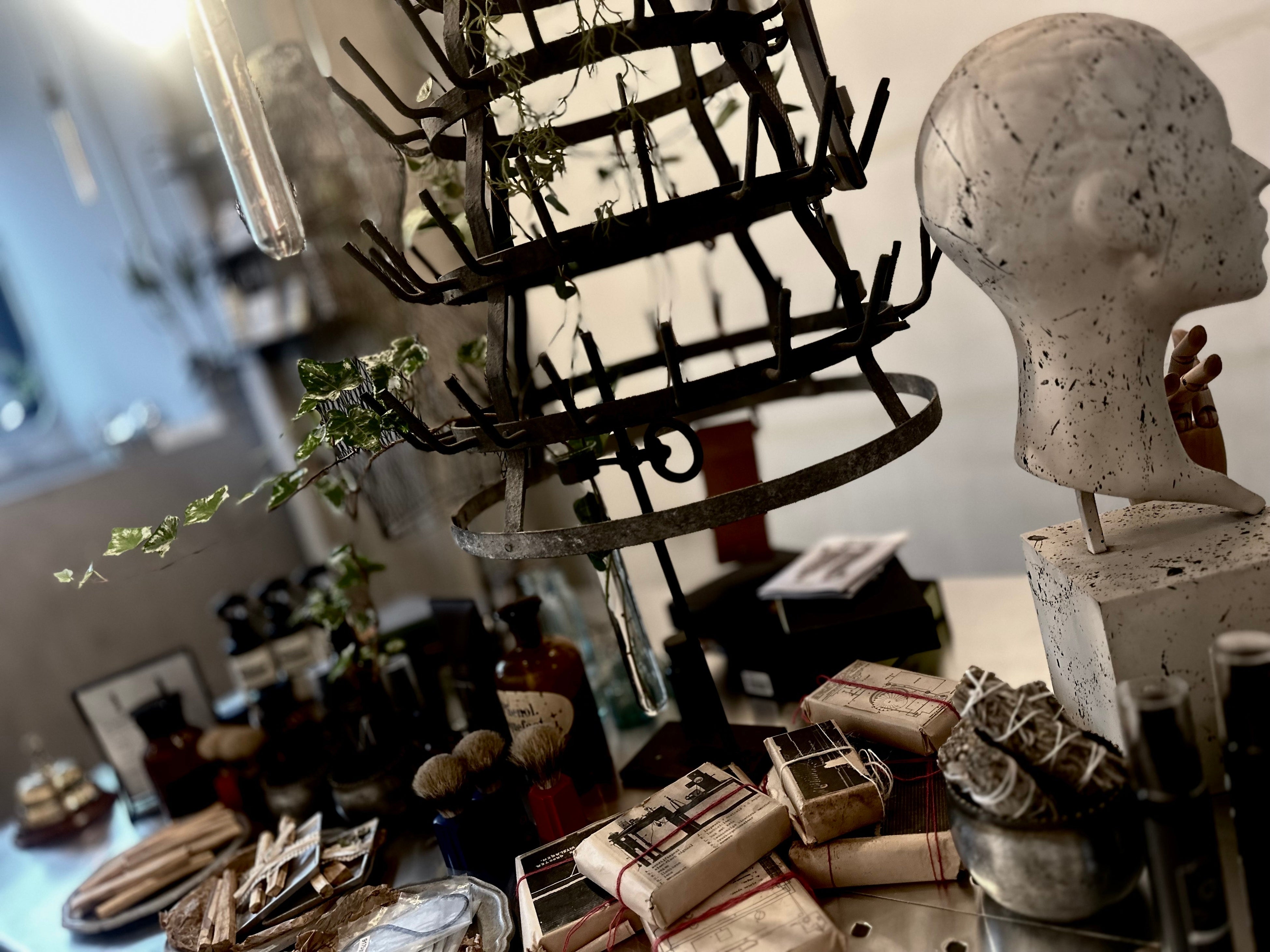 世界観をかもしだす雑貨