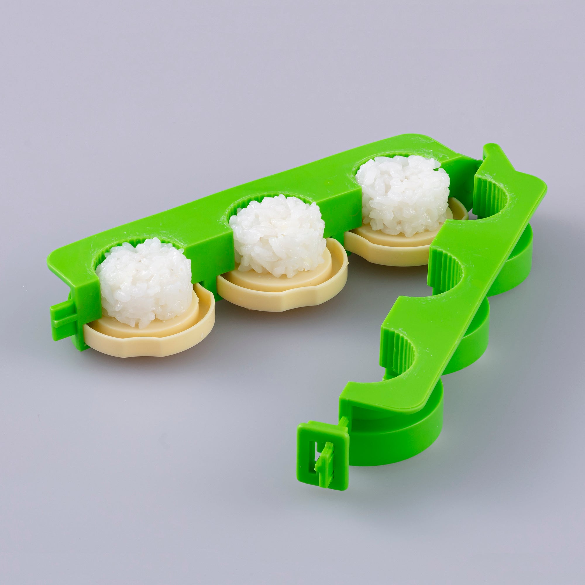 【のりまき】 レールを走りながらのり巻きが作れる！ 「クルクルのりまき工場」10月