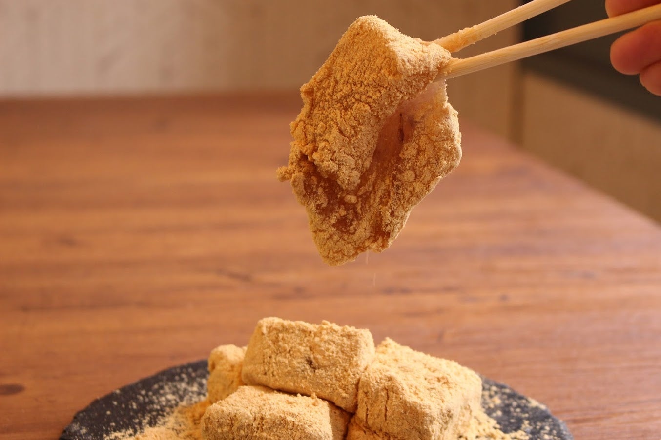 岩槻店「とろとろ生わらびもち」