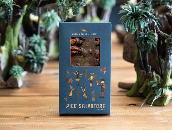 コオロギチョコクランチ