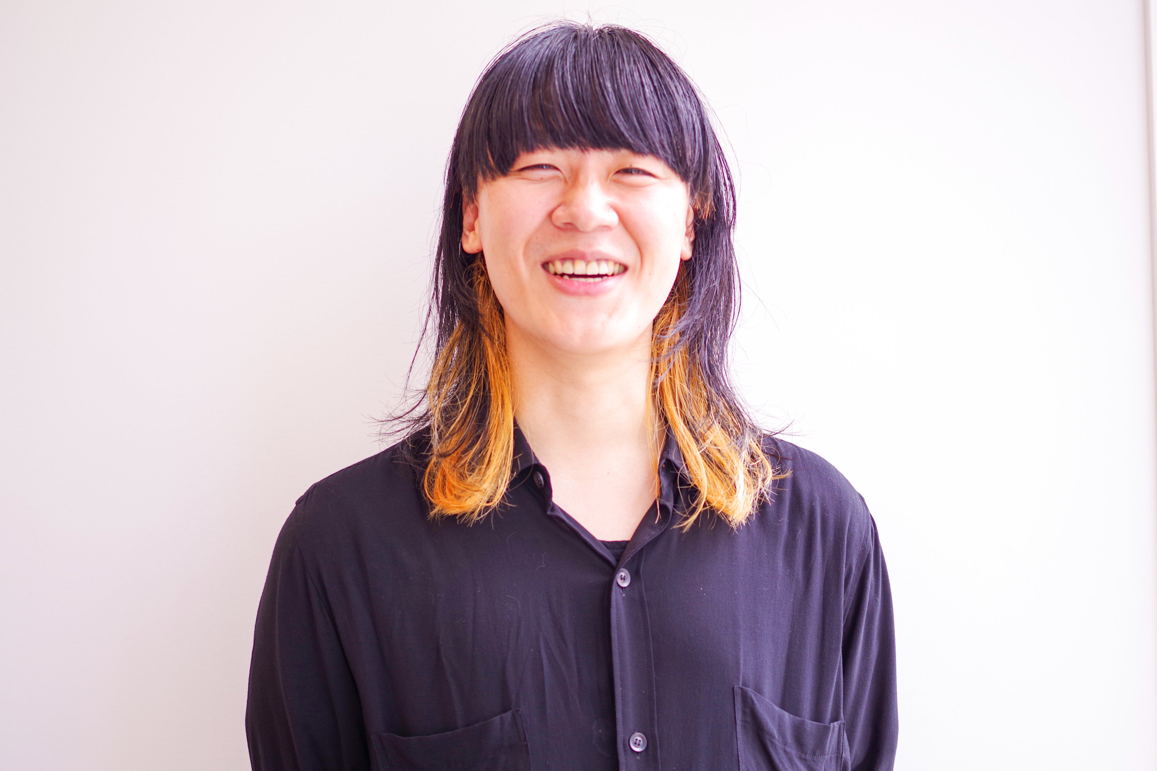 西田氏近影（撮影時のみマスクを外しております）