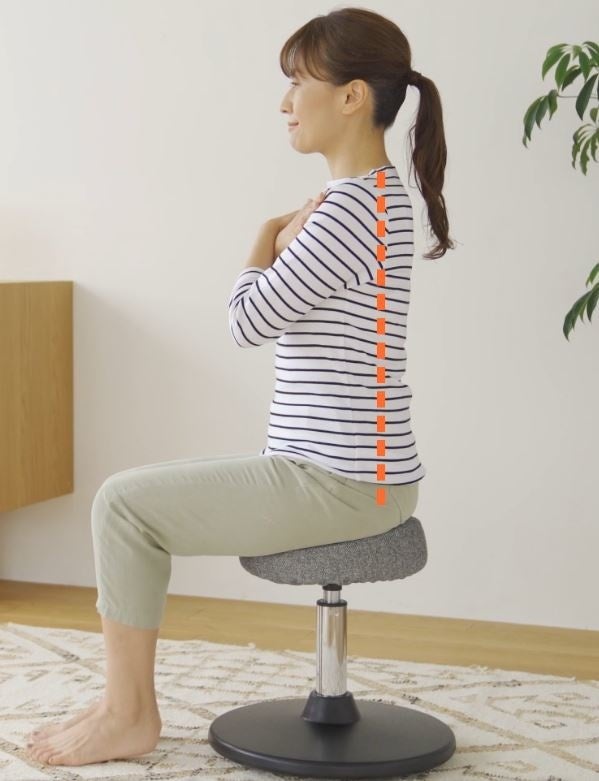 スクワット運動に体幹トレーニングをプラスミズノヘルシーインテリア