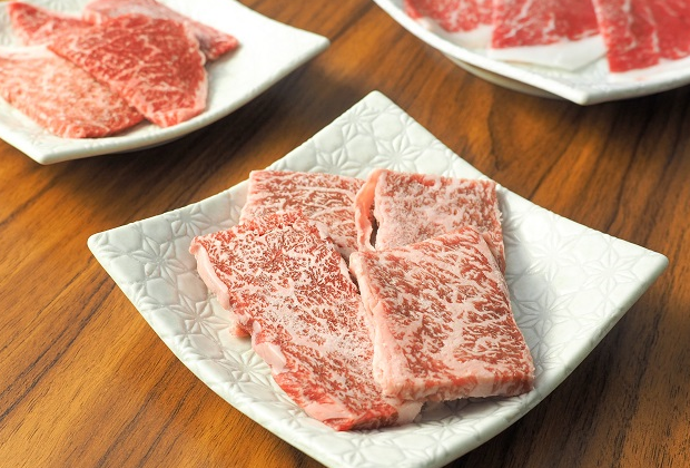 A4ランク以上の鹿児島黒毛和牛「薩摩牛」