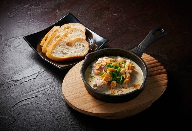 鶏とガーリックのチーズクリーム煮