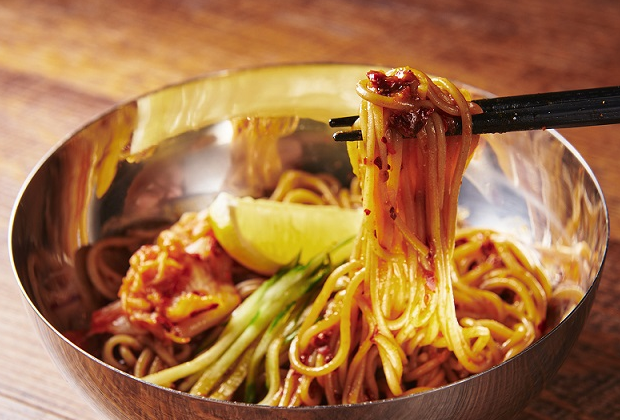 激辛！ビビン麺