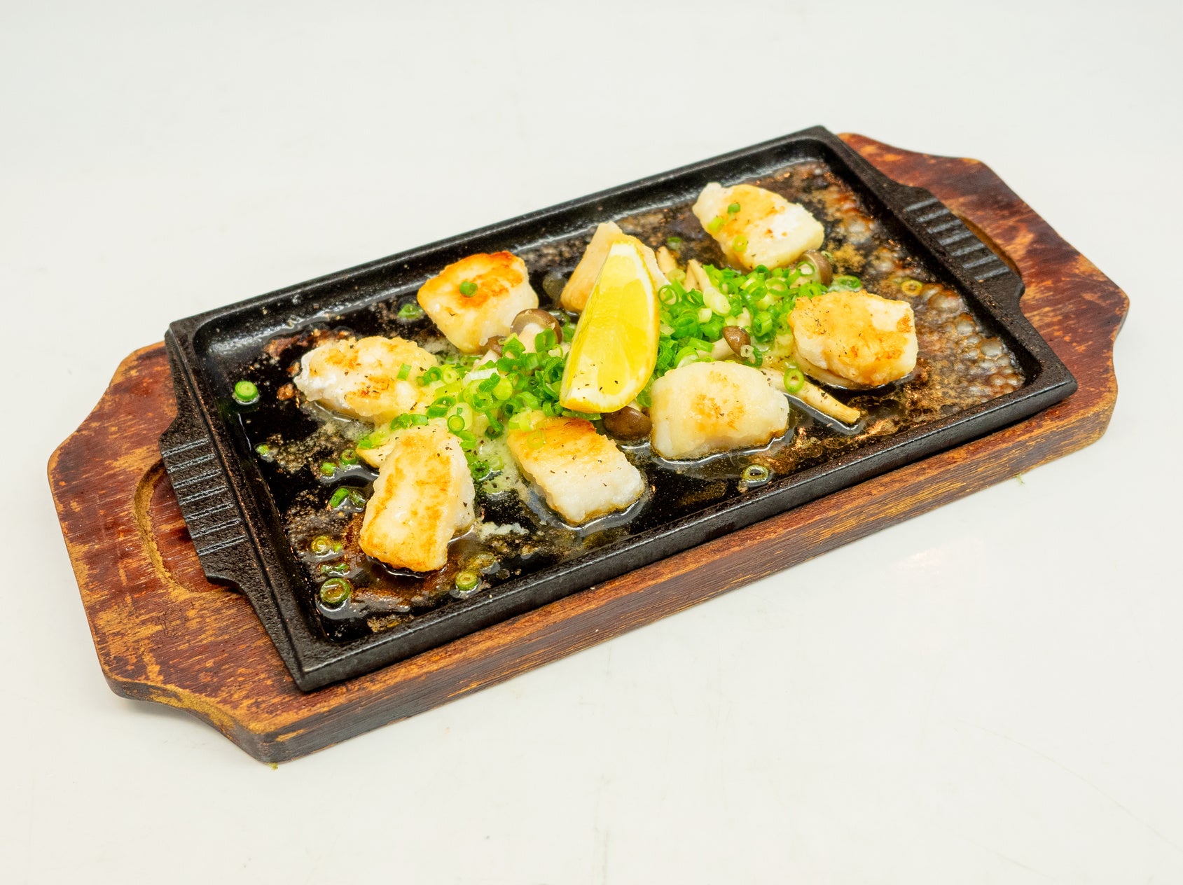 ミライザカ＿ホタテのガーリックバターステーキ