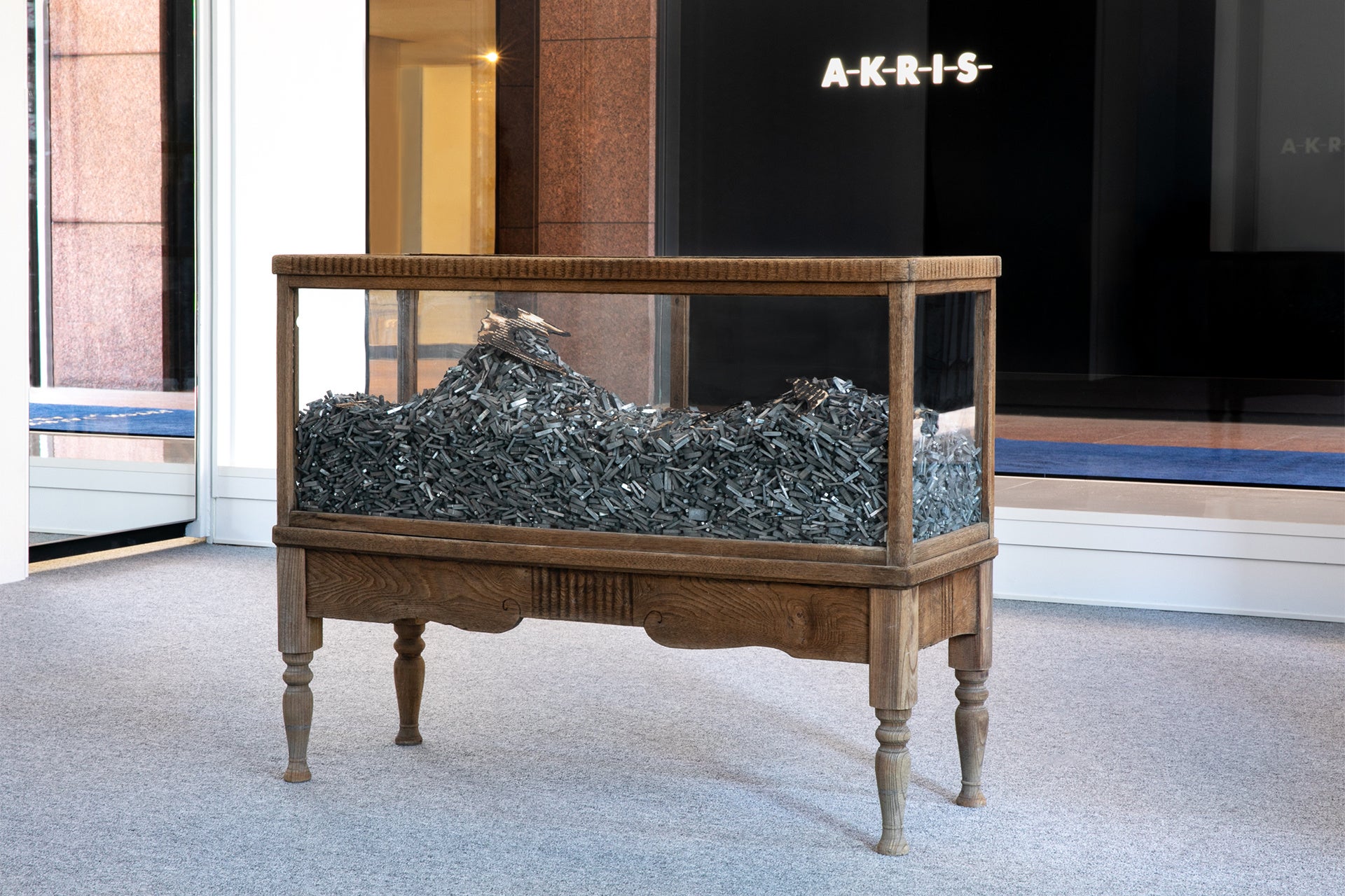 関根ひかり《文字の種》(2020)