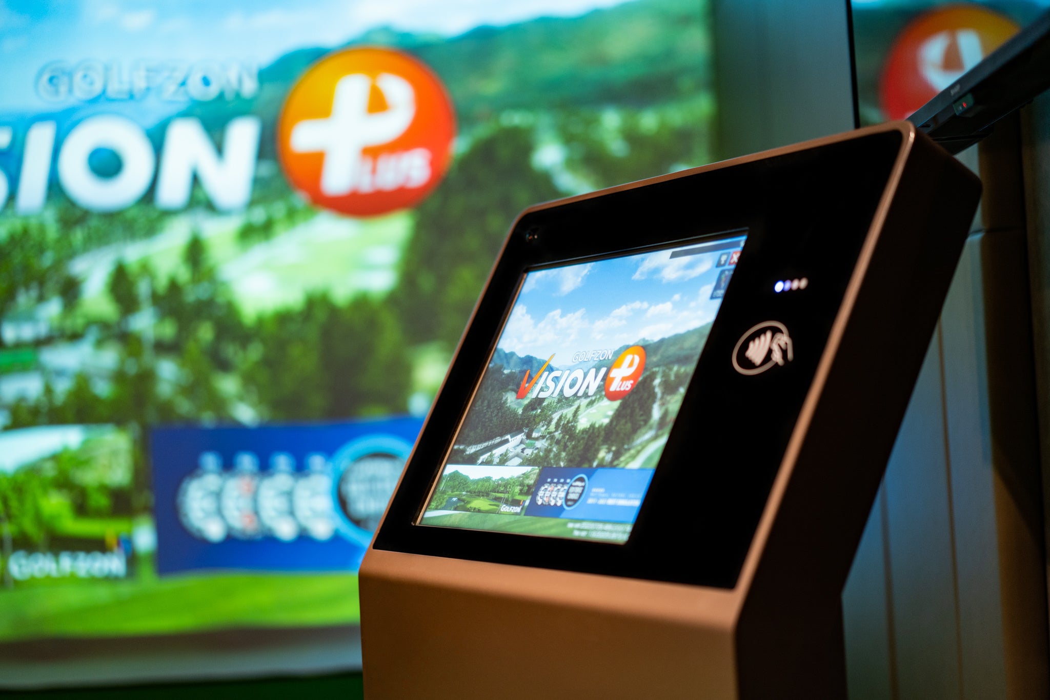 世界シェアNo.1のシミュレーターマシンを採用