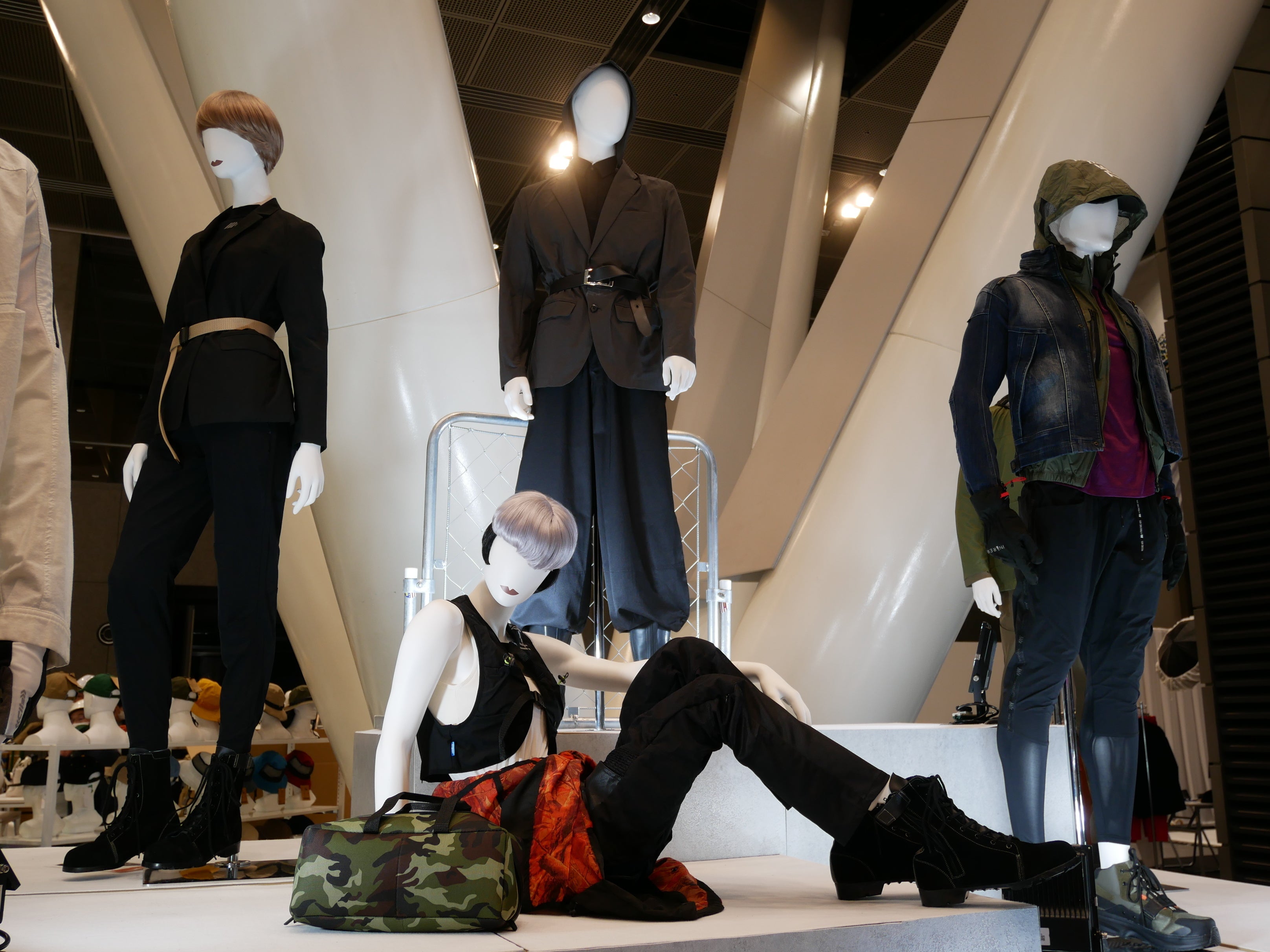 脱プラスチックを実現したマネキン！無形文化財「西ノ内和紙」を素材